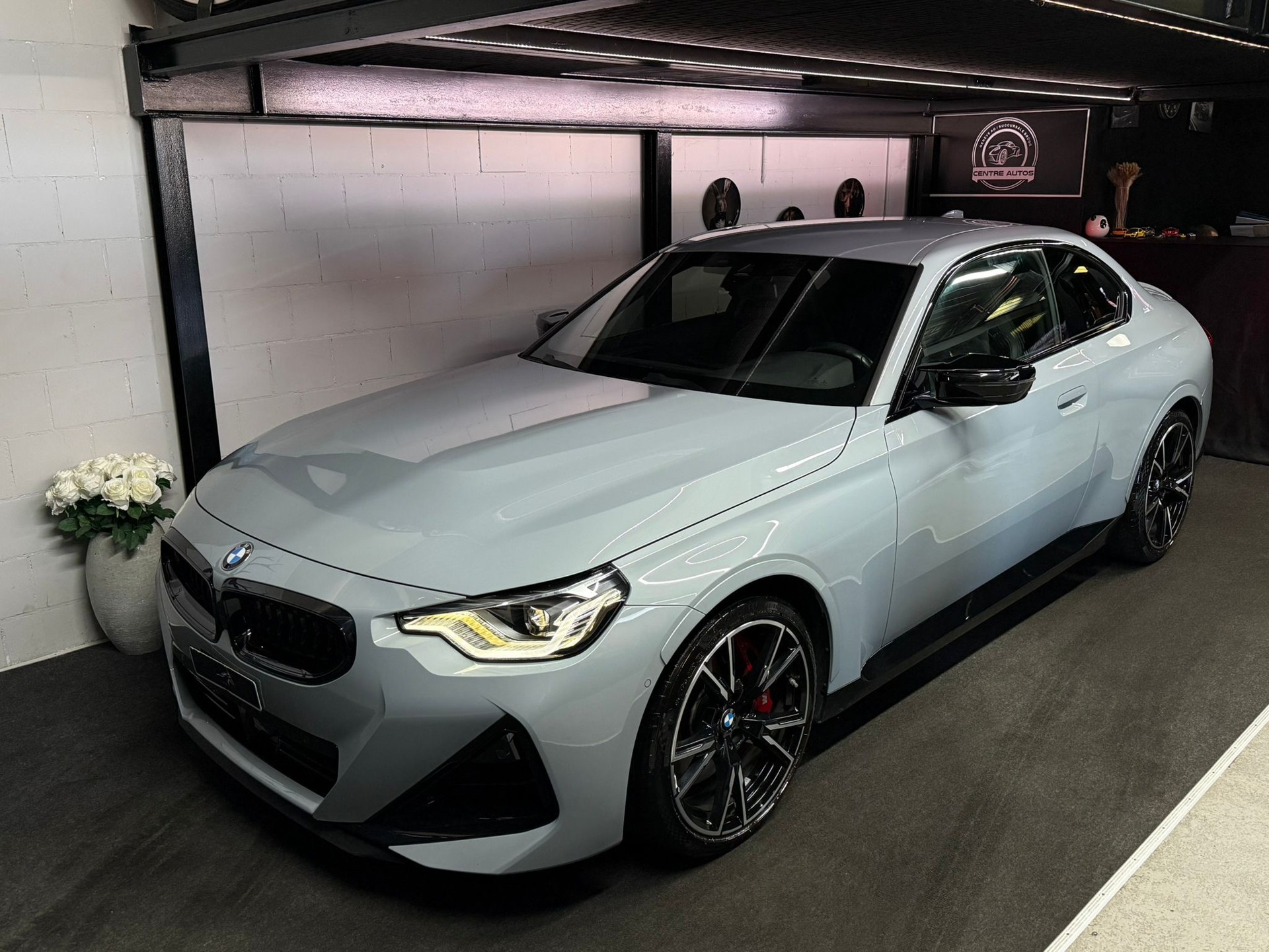 BMW M240i xDrive M Technik Paket Steptronic / CH- Fahrzeug / Gratis Service 10 Jahre / 8 Alufelgen-image-4