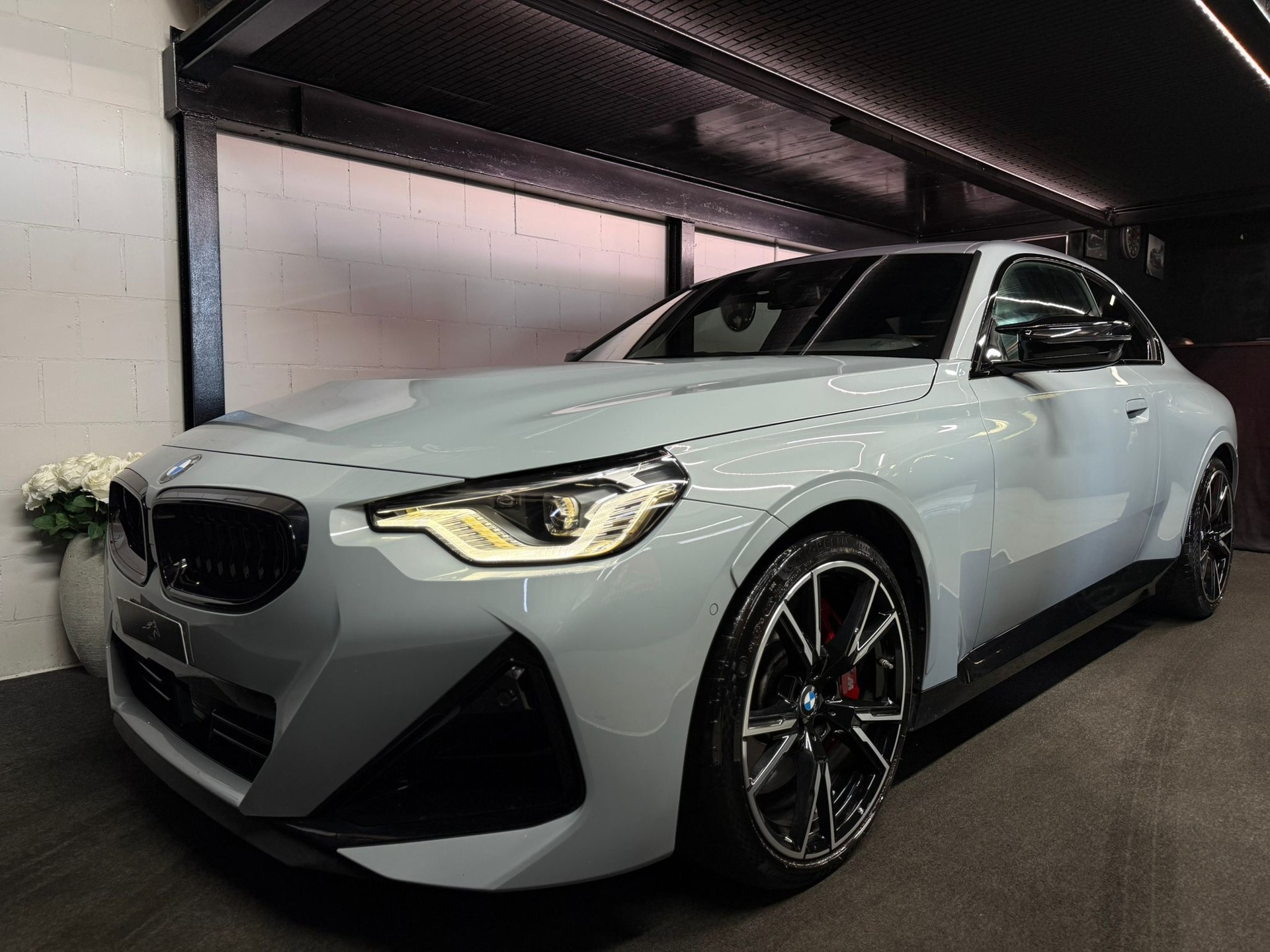 BMW M240i xDrive M Technik Paket Steptronic / CH- Fahrzeug / Gratis Service 10 Jahre / 8 Alufelgen-image-2