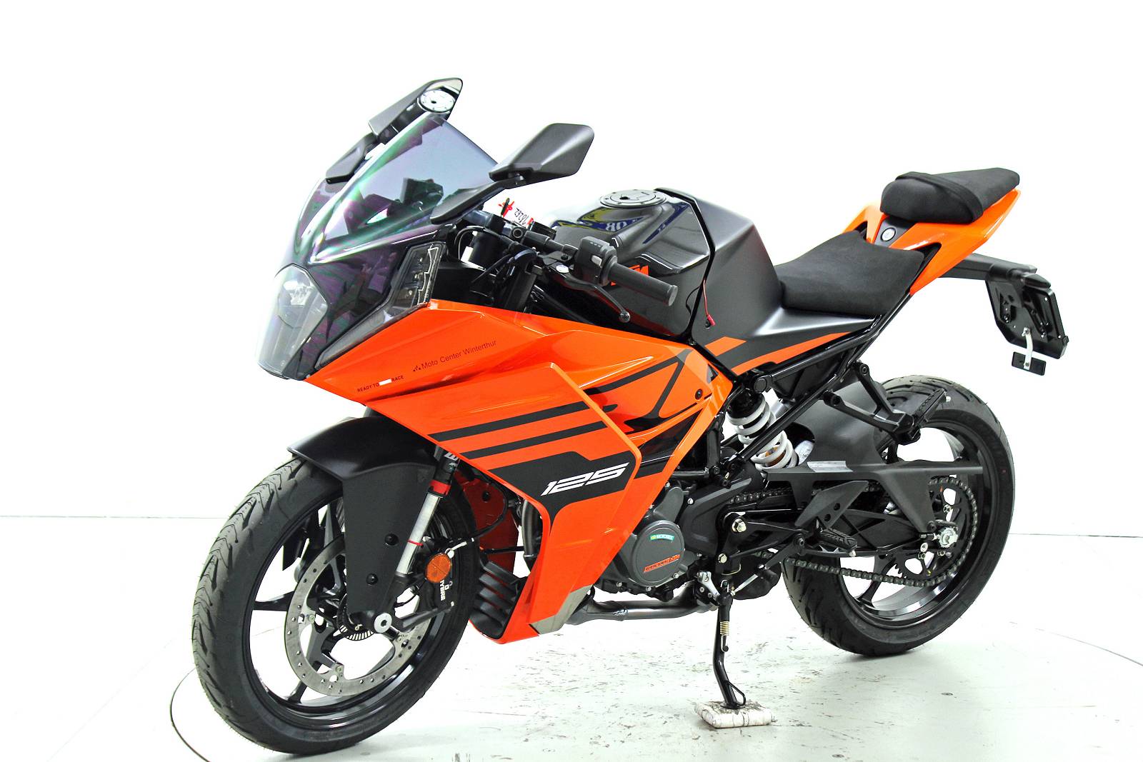 KTM RC 125-showroom-element-2