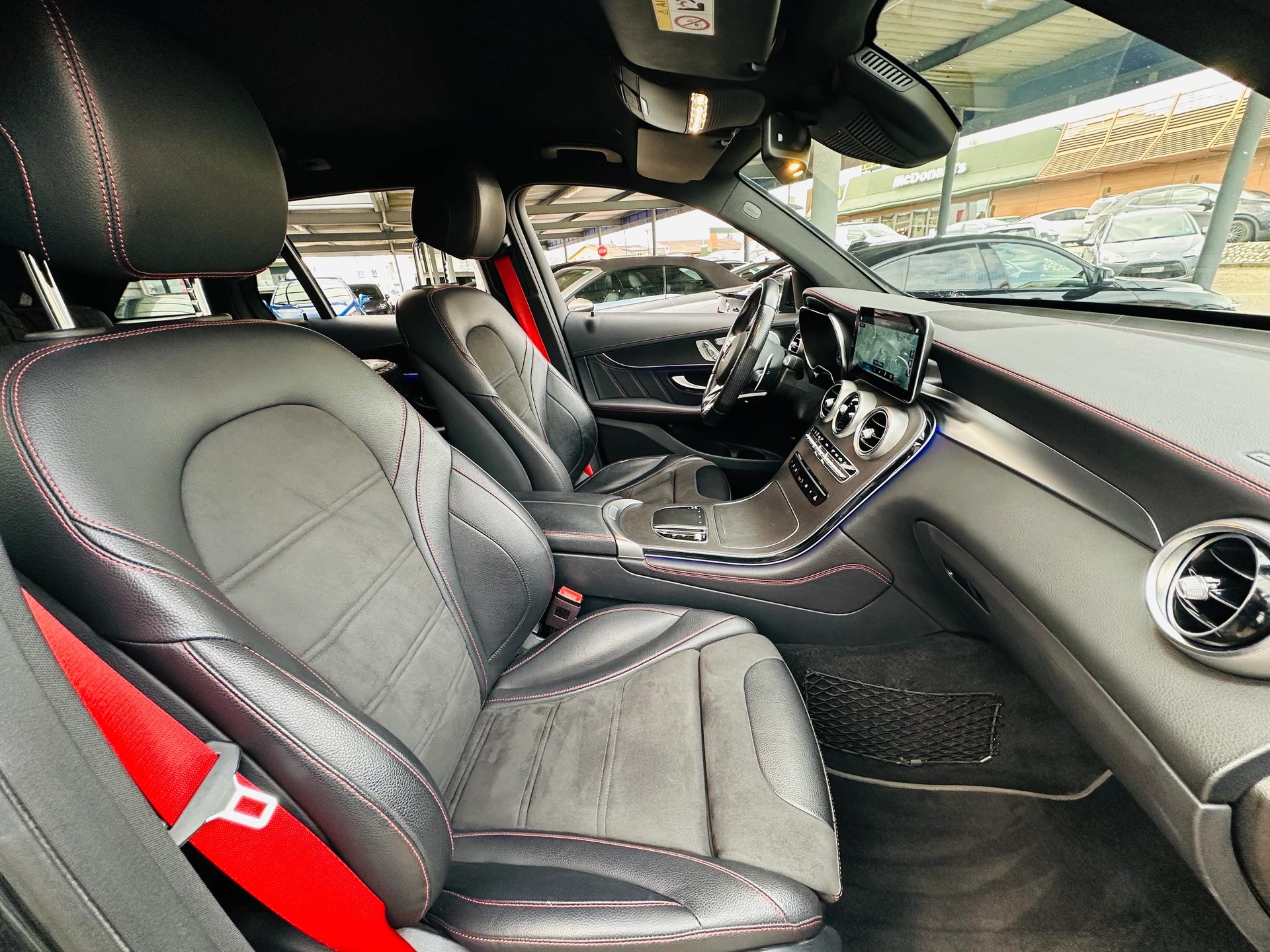 MERCEDES-BENZ GLC 43 AMG 4Matic 9G-Tronic-image-8