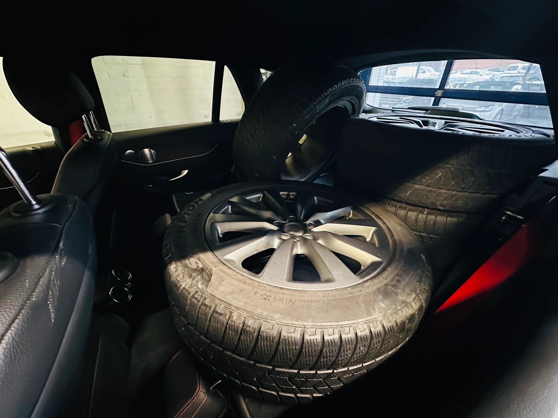 MERCEDES-BENZ GLC 43 AMG 4Matic 9G-Tronic-image-9
