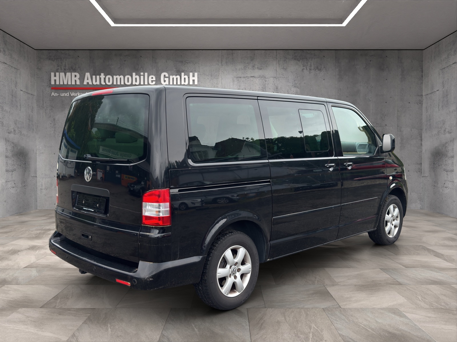 VW T5 Multivan Highline 2.5 TDI-image-3