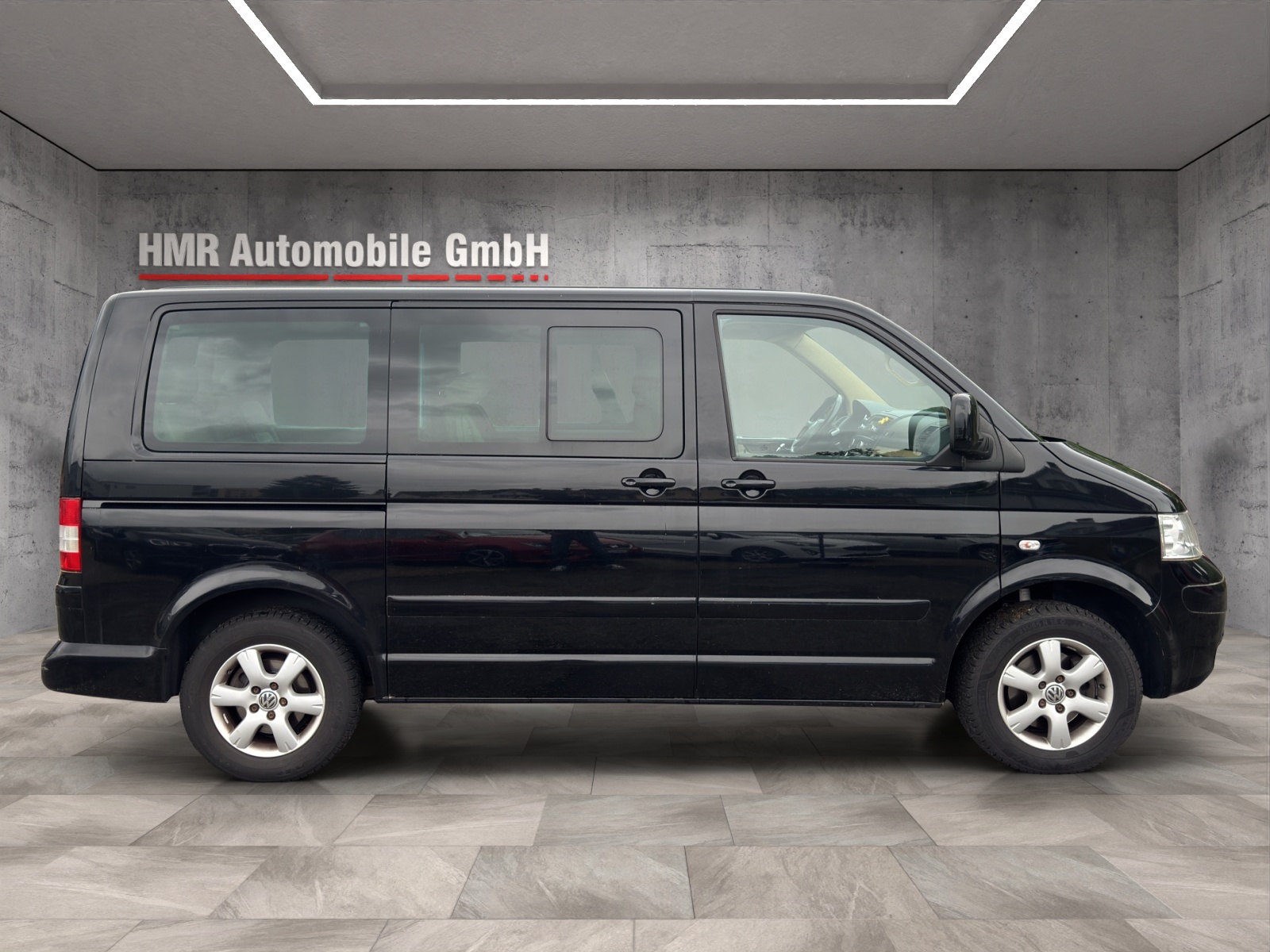 VW T5 Multivan Highline 2.5 TDI-image-7