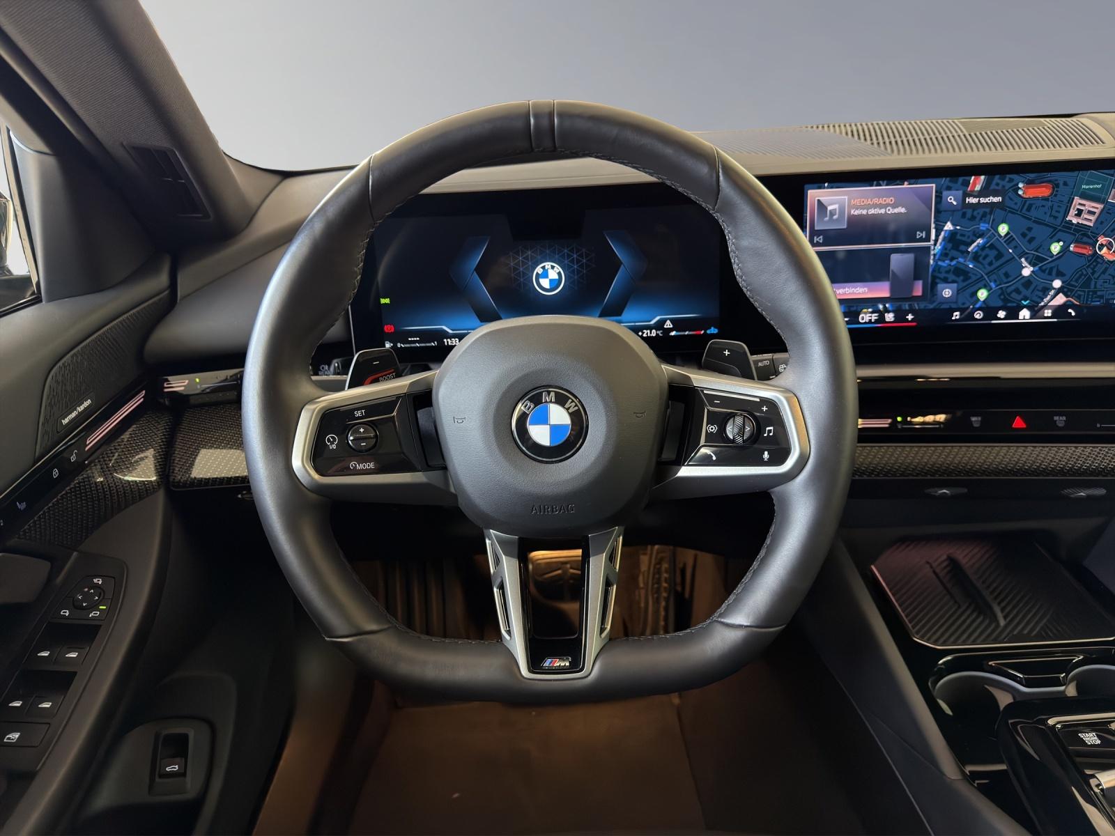 BMW 520d xDrive Touring M Sportpaket Pro-image-8