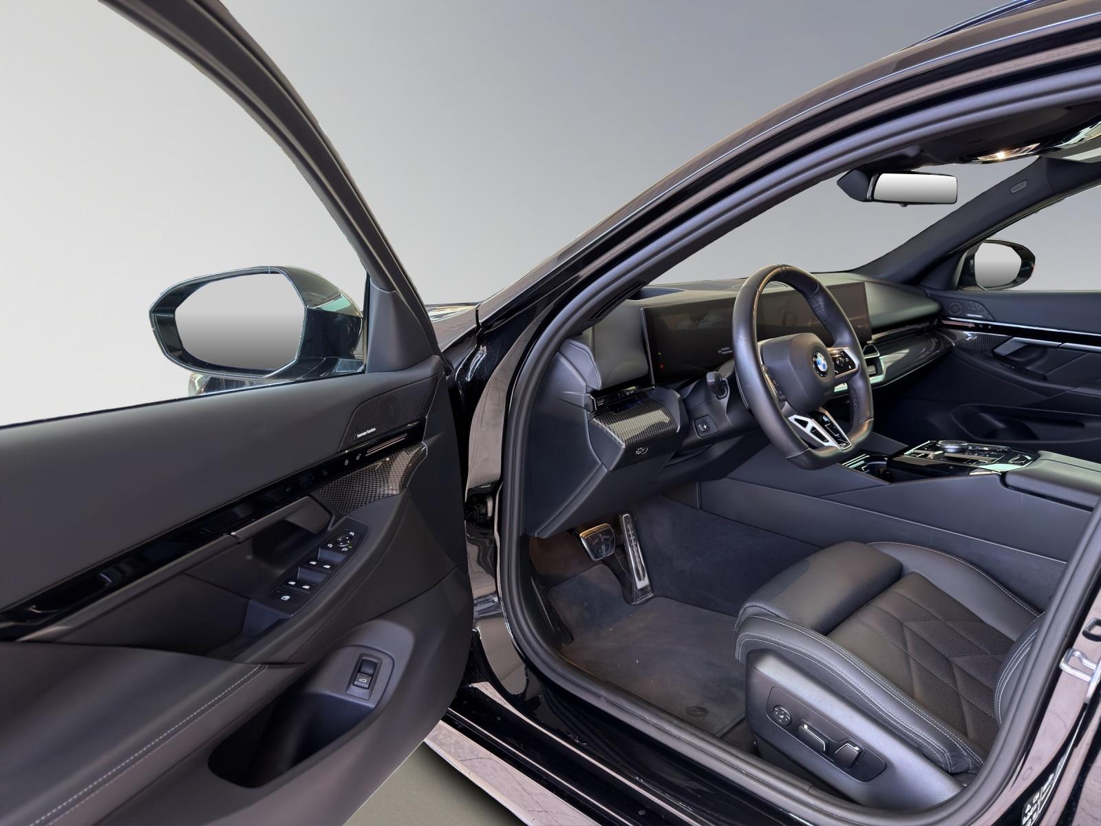 BMW 520d xDrive Touring M Sportpaket Pro-image-10