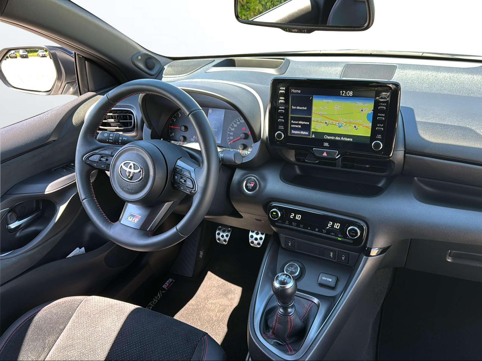 TOYOTA GR Yaris 1.6 Turbo Sport 4x4 / Echappement Milltek-image-5