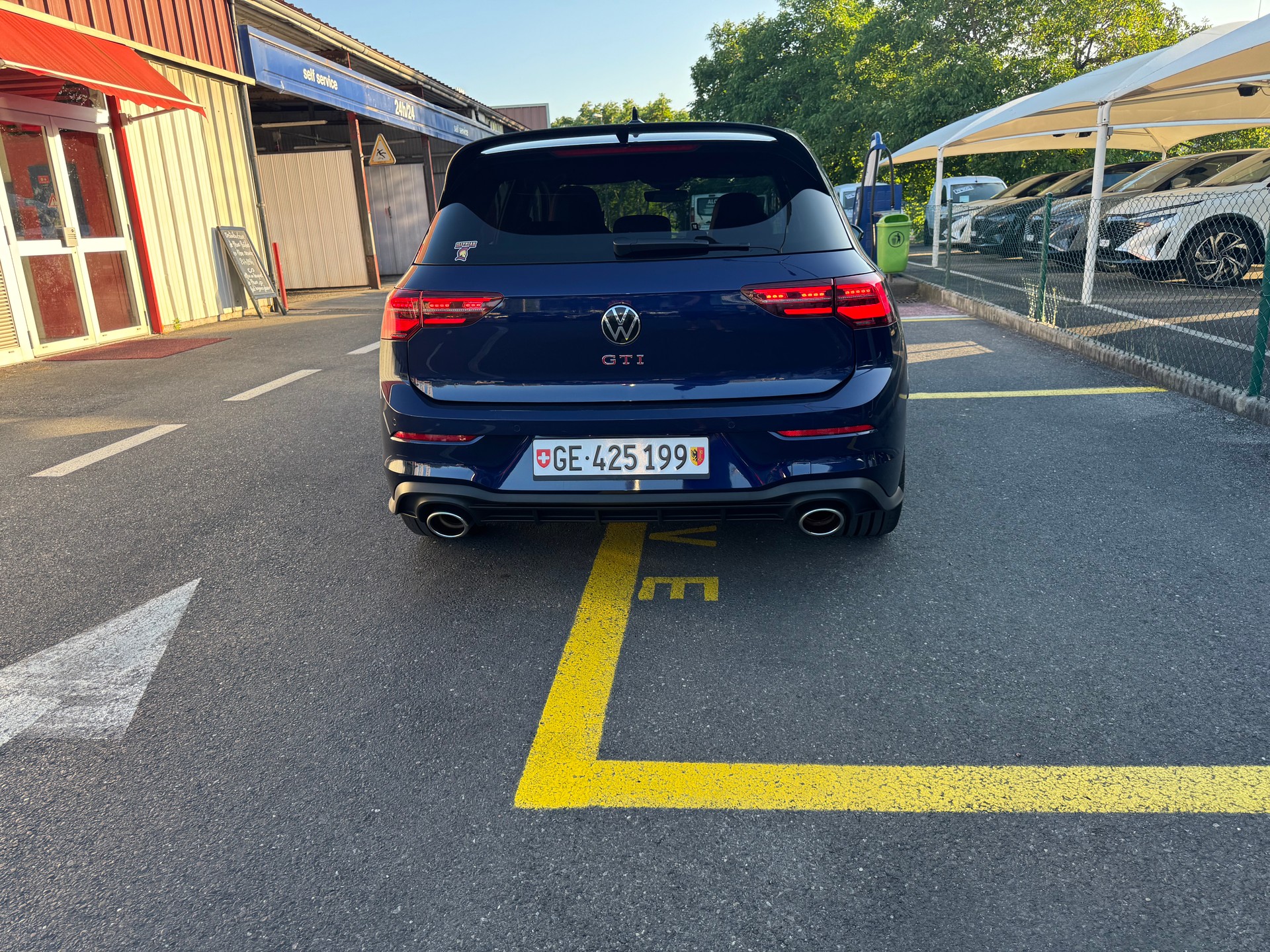 VW 2.0 TSI GTI Clubsport DSG-image-3