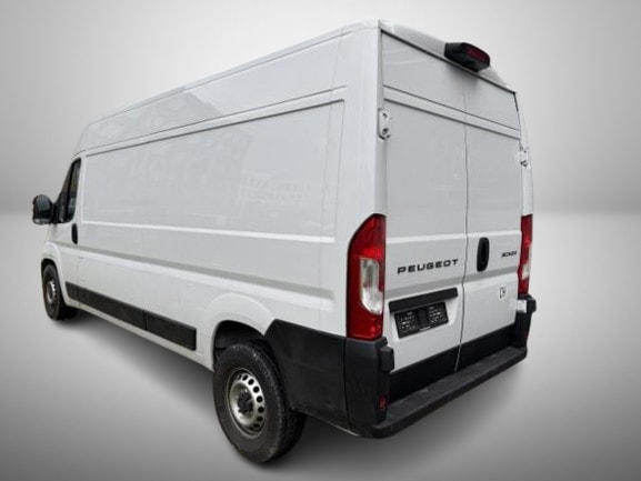 PEUGEOT 2.2 BlueHDi 140 S/S L3H2-image-2