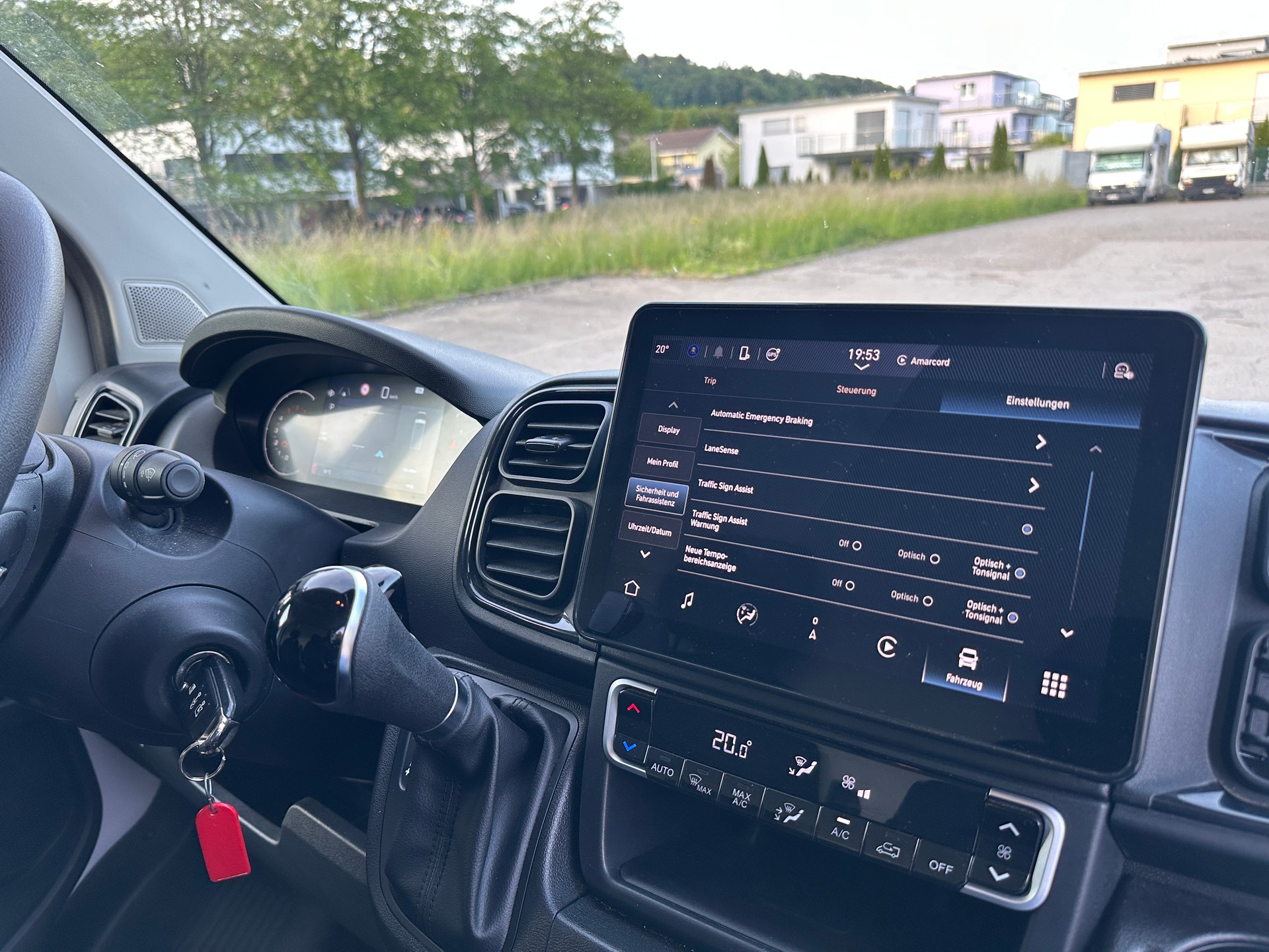 PEUGEOT 2.2 BlueHDi 140 S/S L3H2-image-13