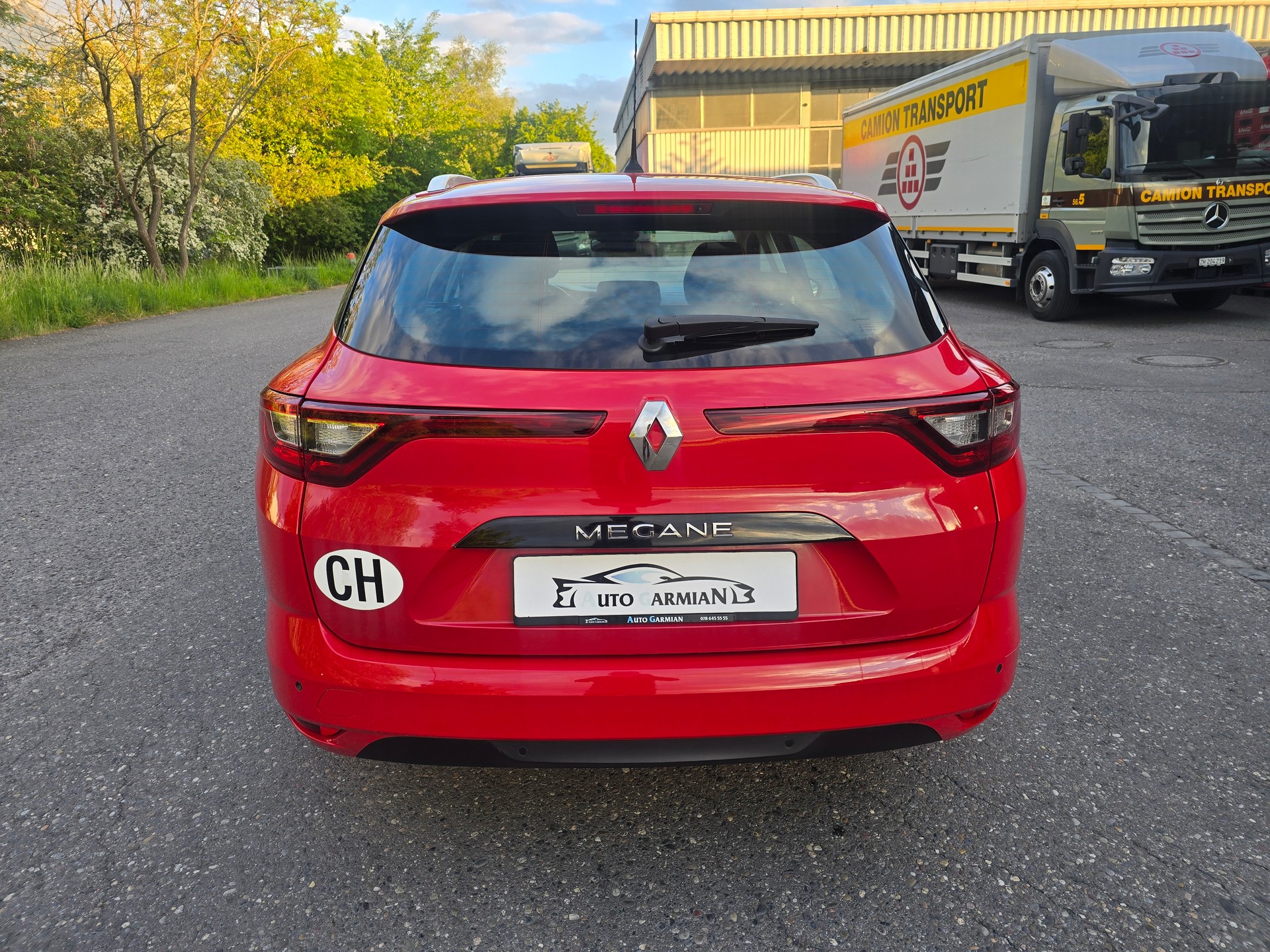RENAULT Mégane Grandtour 1.5 dCi 90th Anniversary EDC-image-3