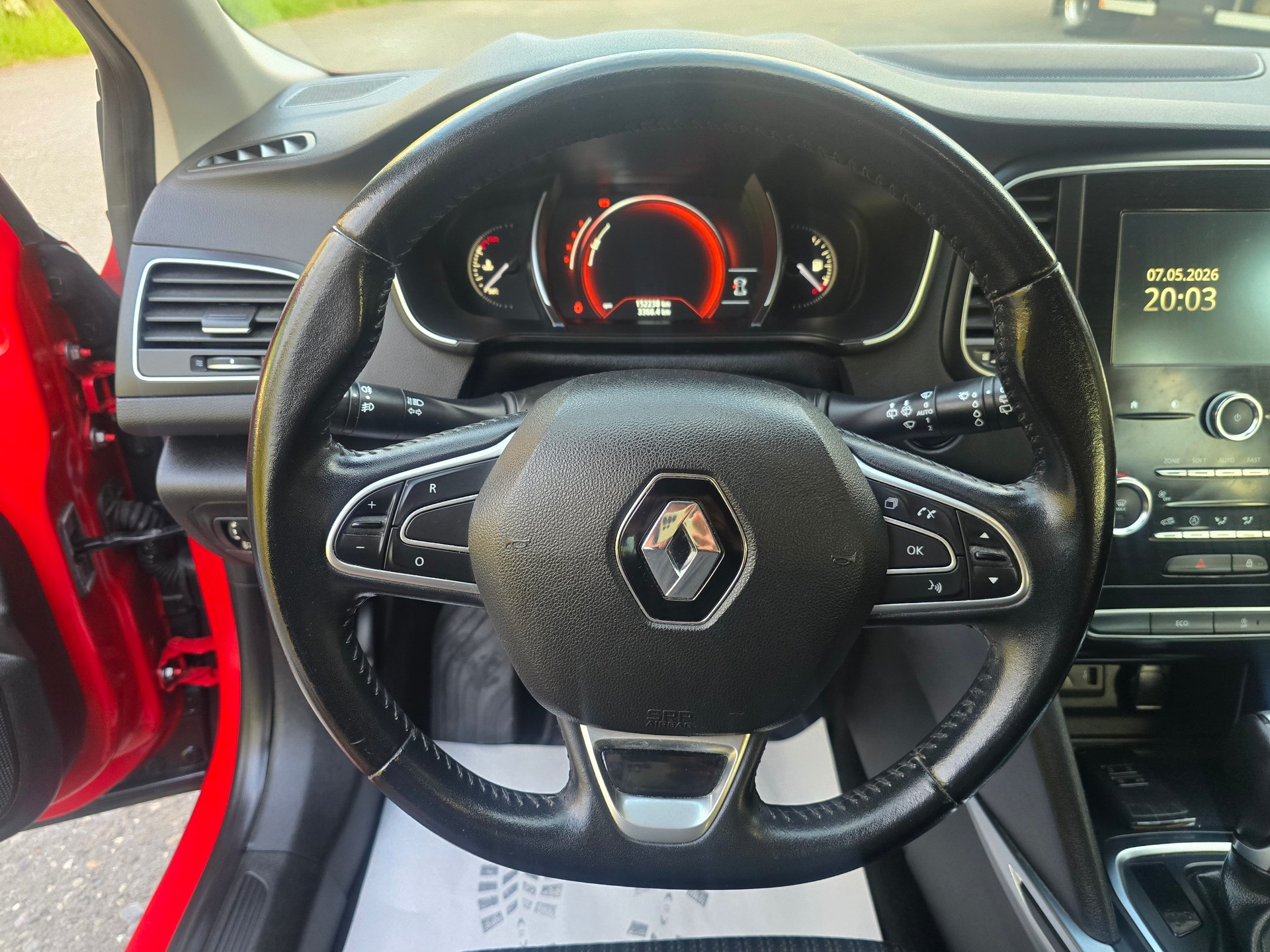 RENAULT Mégane Grandtour 1.5 dCi 90th Anniversary EDC-image-17