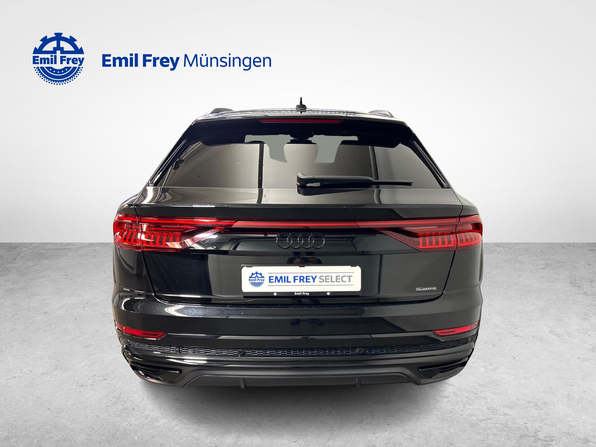 AUDI Q8 3.0 45 TDI Black Edition quattro T-Tronic-image-13