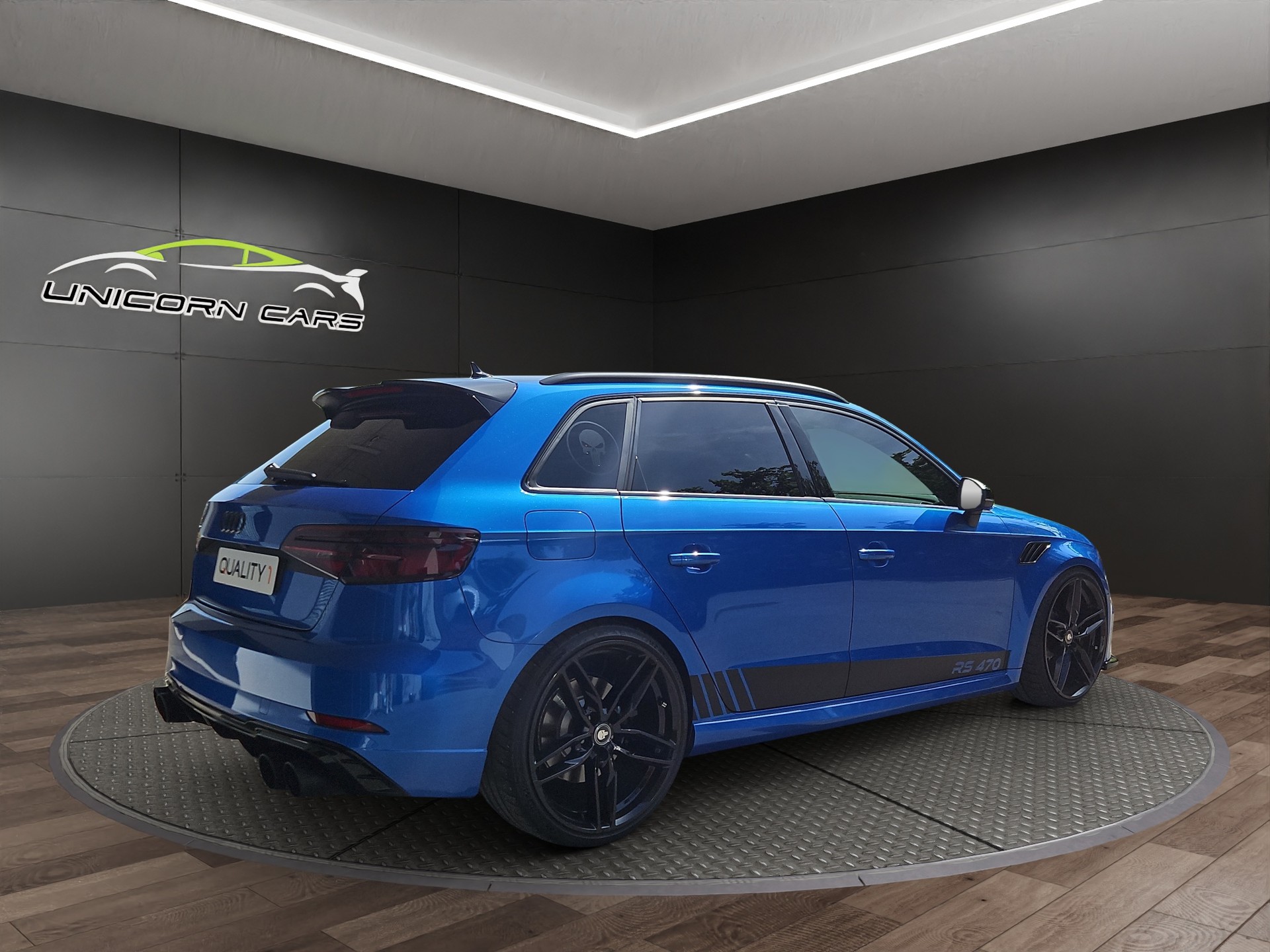 AUDI RS3 Sportback 2.5 TSI quattro S-tronic-showroom-element-2