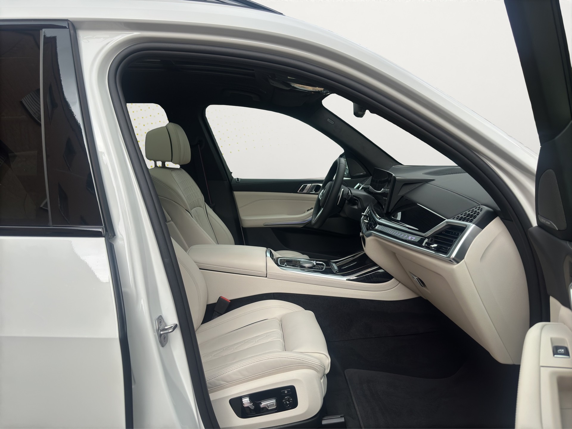 BMW X7 xDrive 48V 40i M Sport Pro (CH) INDIVIDUAL-image-13