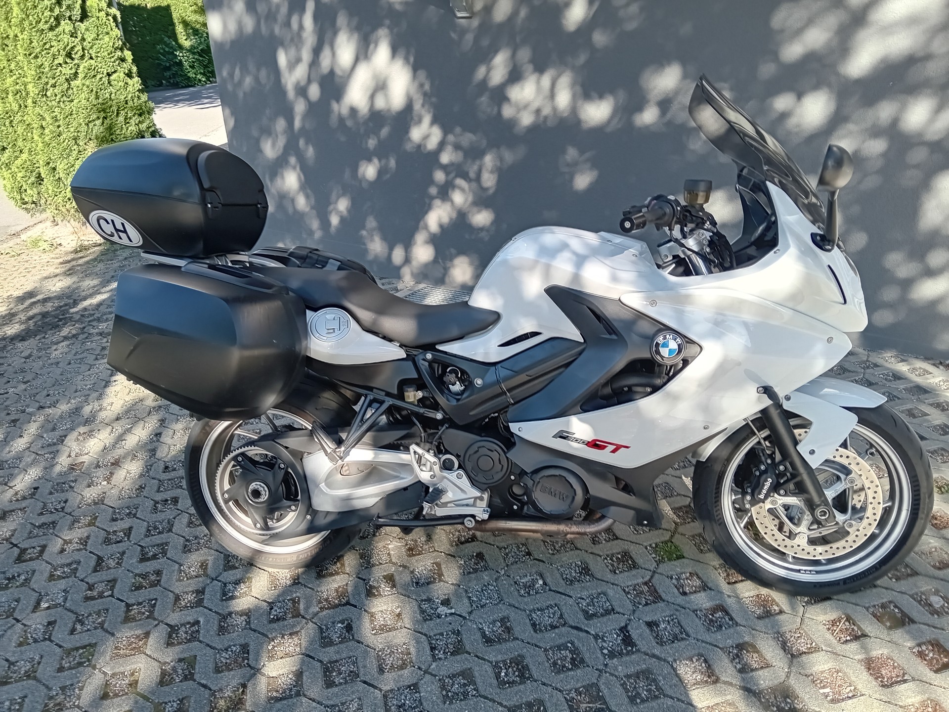 BMW F 800 GT