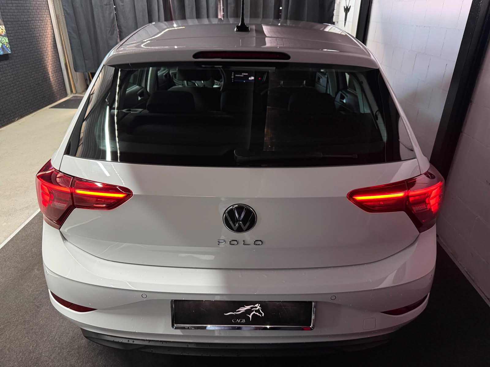VW Polo 1.0 TSI Life-image-4
