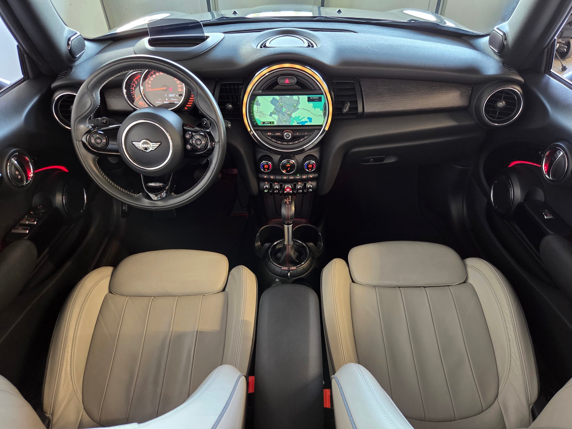MINI Cabrio F57 2.0i Cooper S SAG-image-7