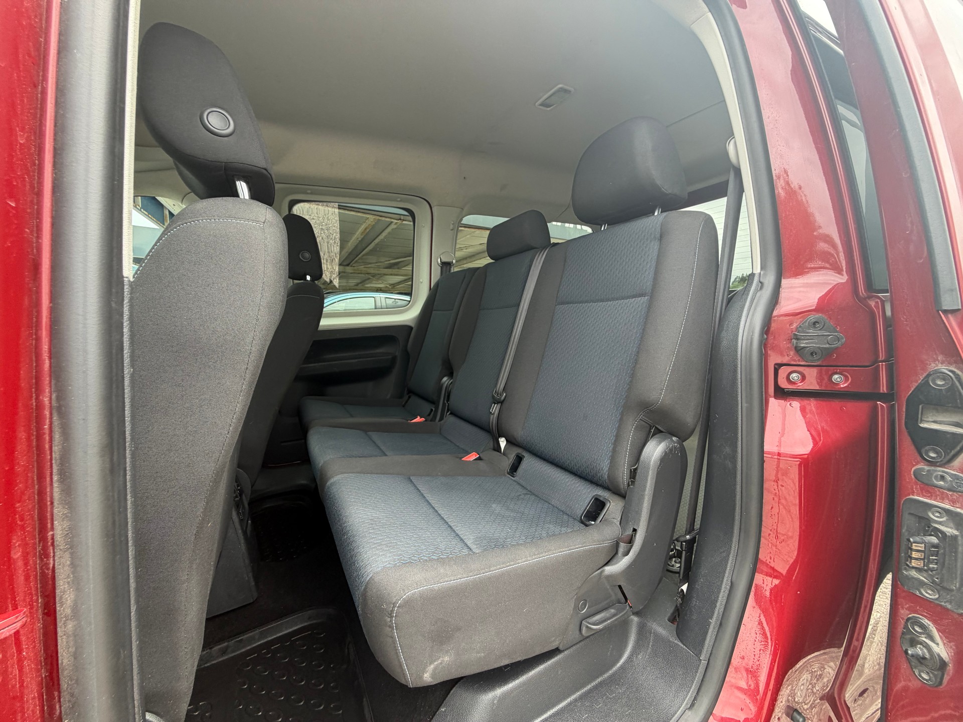 VW Caddy Maxi 1.4 TSI Trendline-image-14