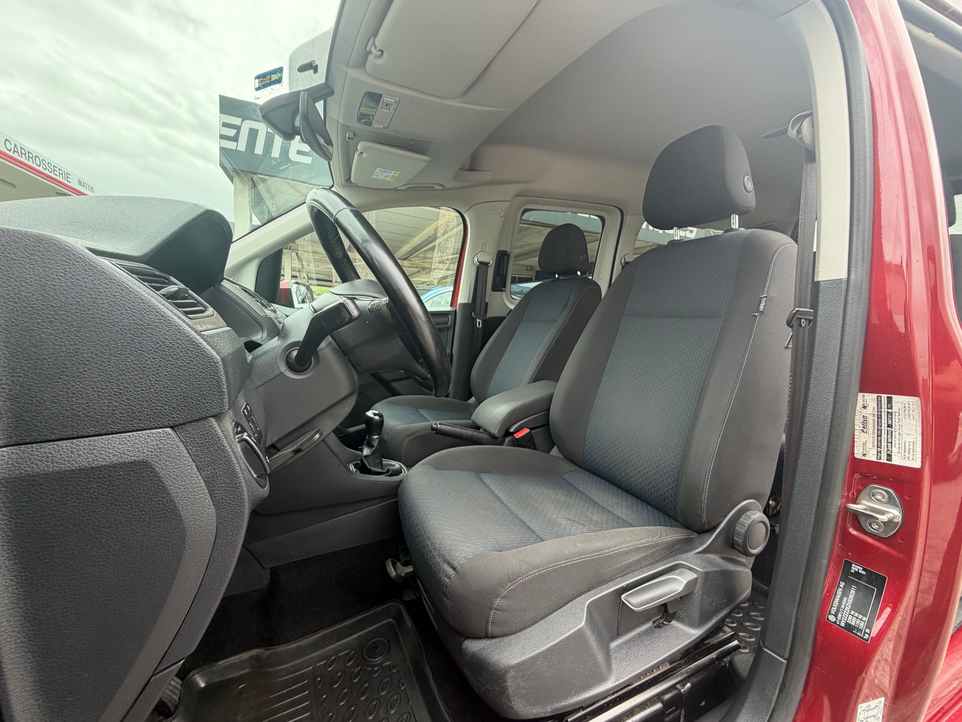 VW Caddy Maxi 1.4 TSI Trendline-image-13