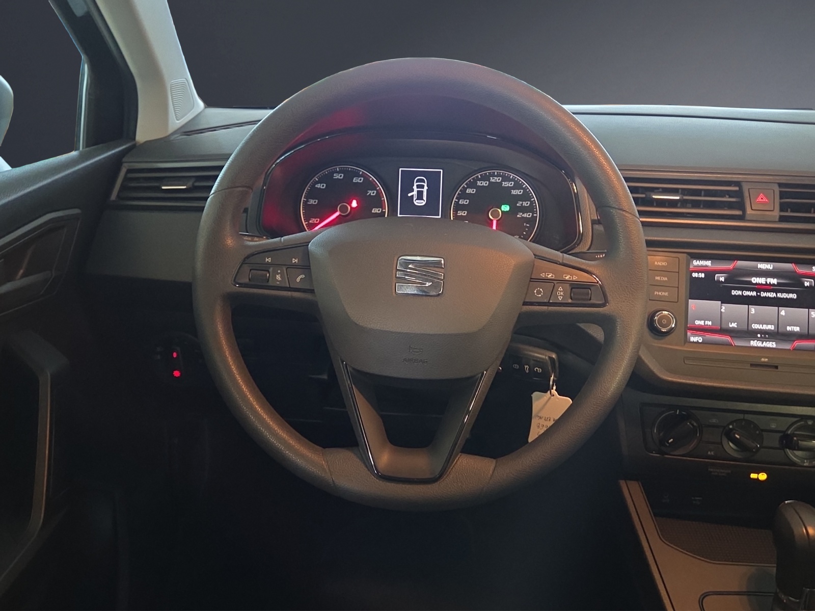 SEAT Ibiza 1.0 EcoTSI Sol-image-12