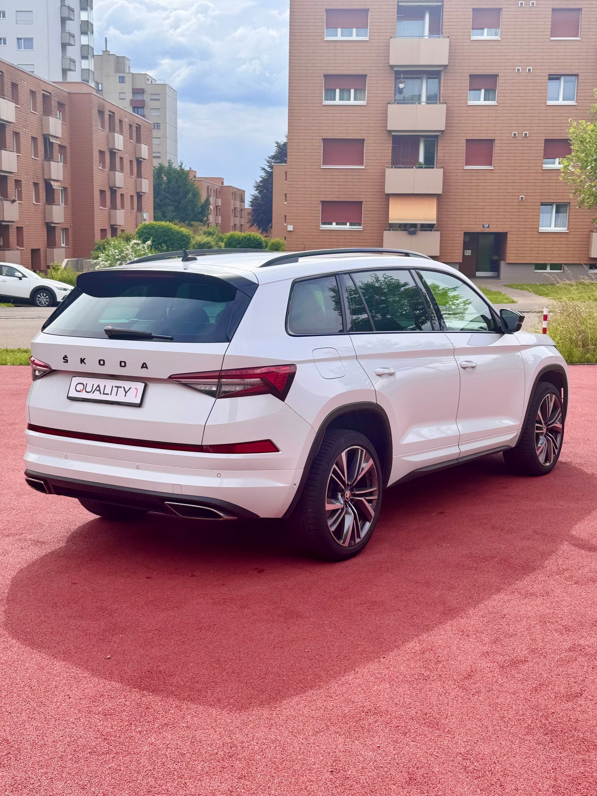 SKODA Kodiaq 2.0 TSI 4x4 RS-image-4