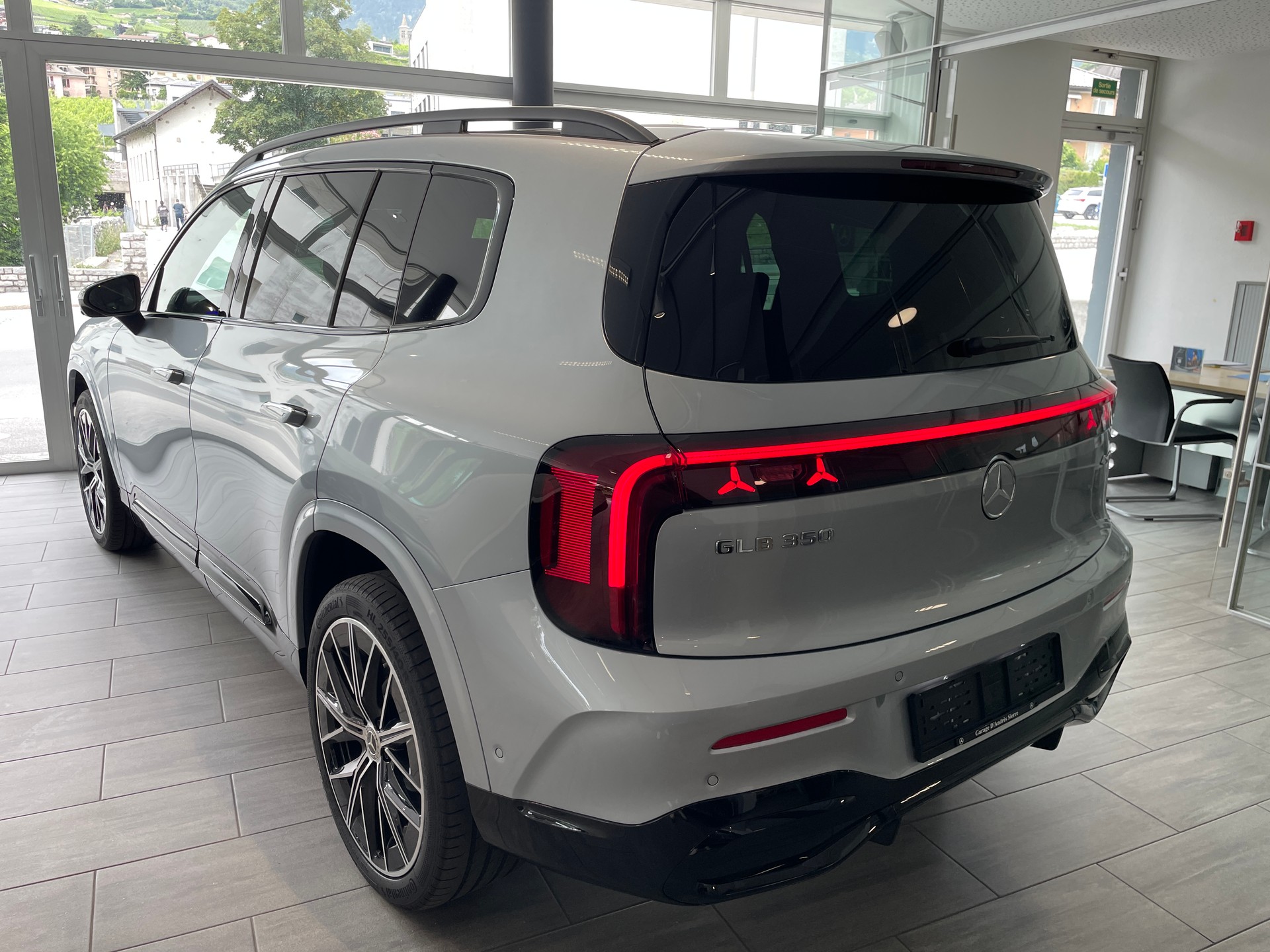 MERCEDES-BENZ Mercedes-Benz GLB 350 4M 7 places AMG Line-image-6