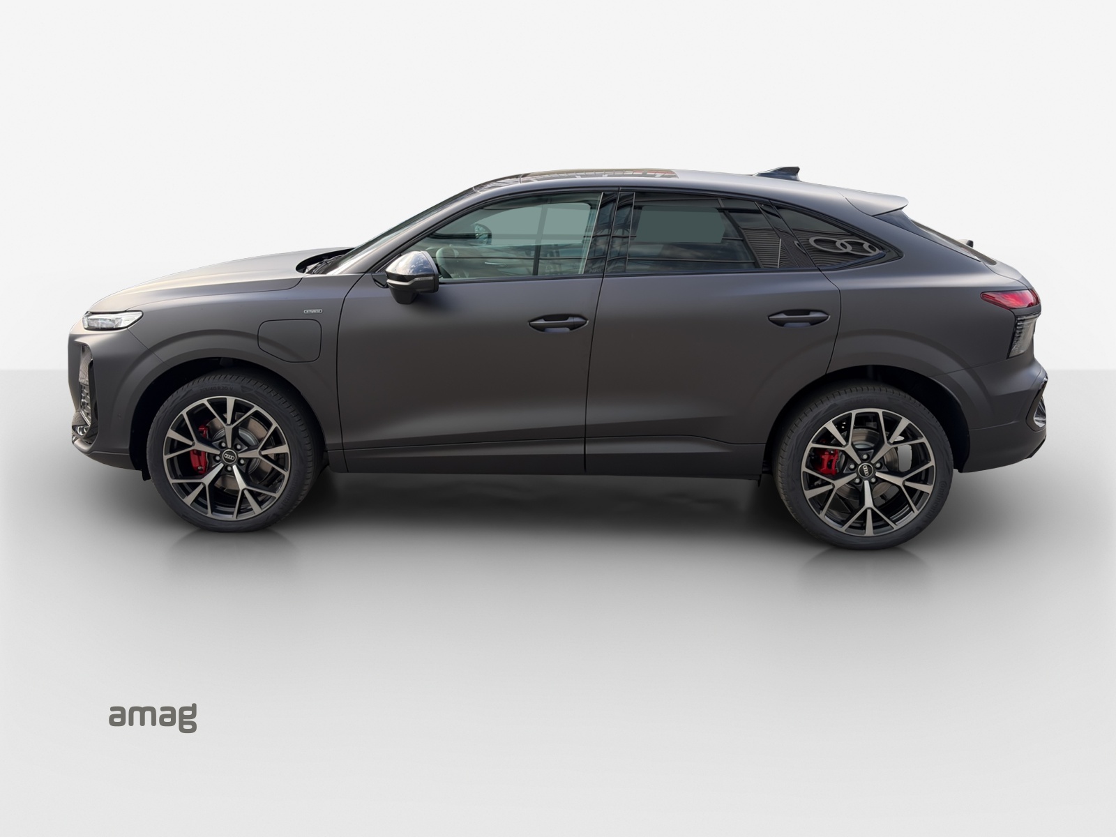AUDI Q3 Sportback e-hybrid 200 kW S tronig-image-1