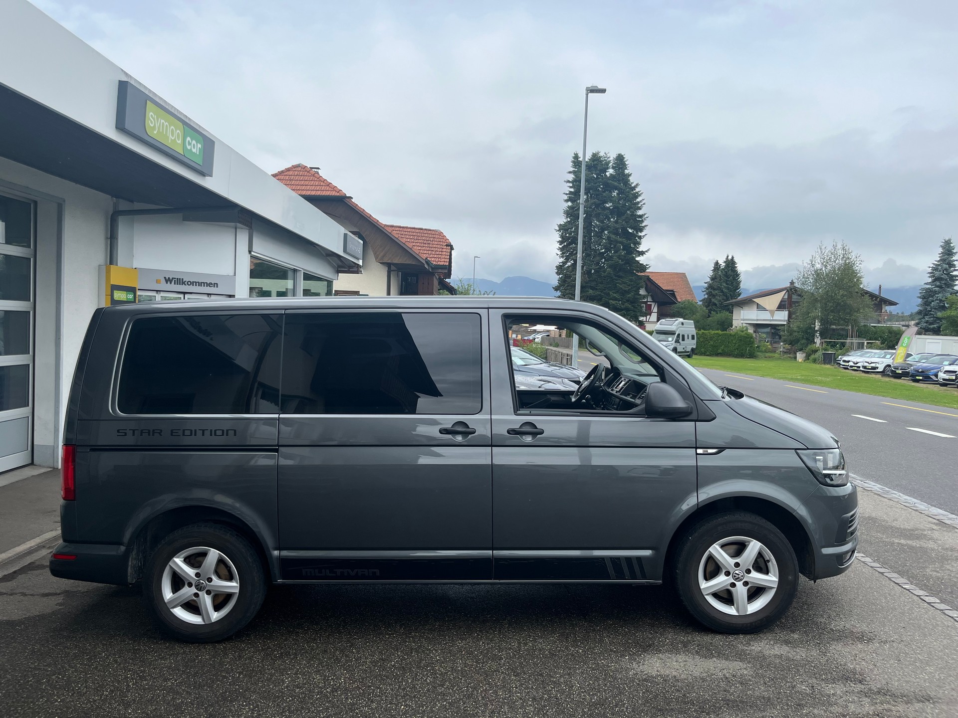 VW T6 Multivan 2.0 TDI Trendline+++FRISCH AB MFK+++-image-3