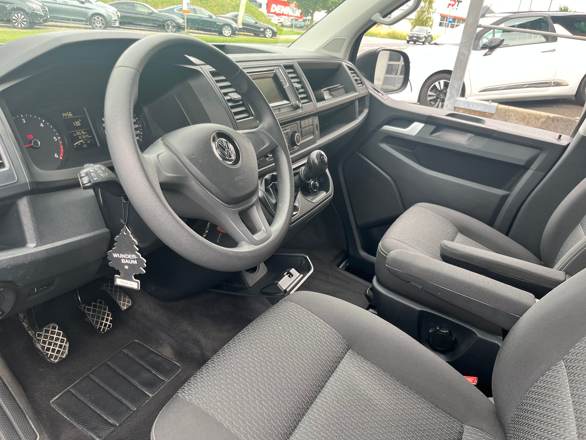 VW T6 Multivan 2.0 TDI Trendline+++FRISCH AB MFK+++-image-6