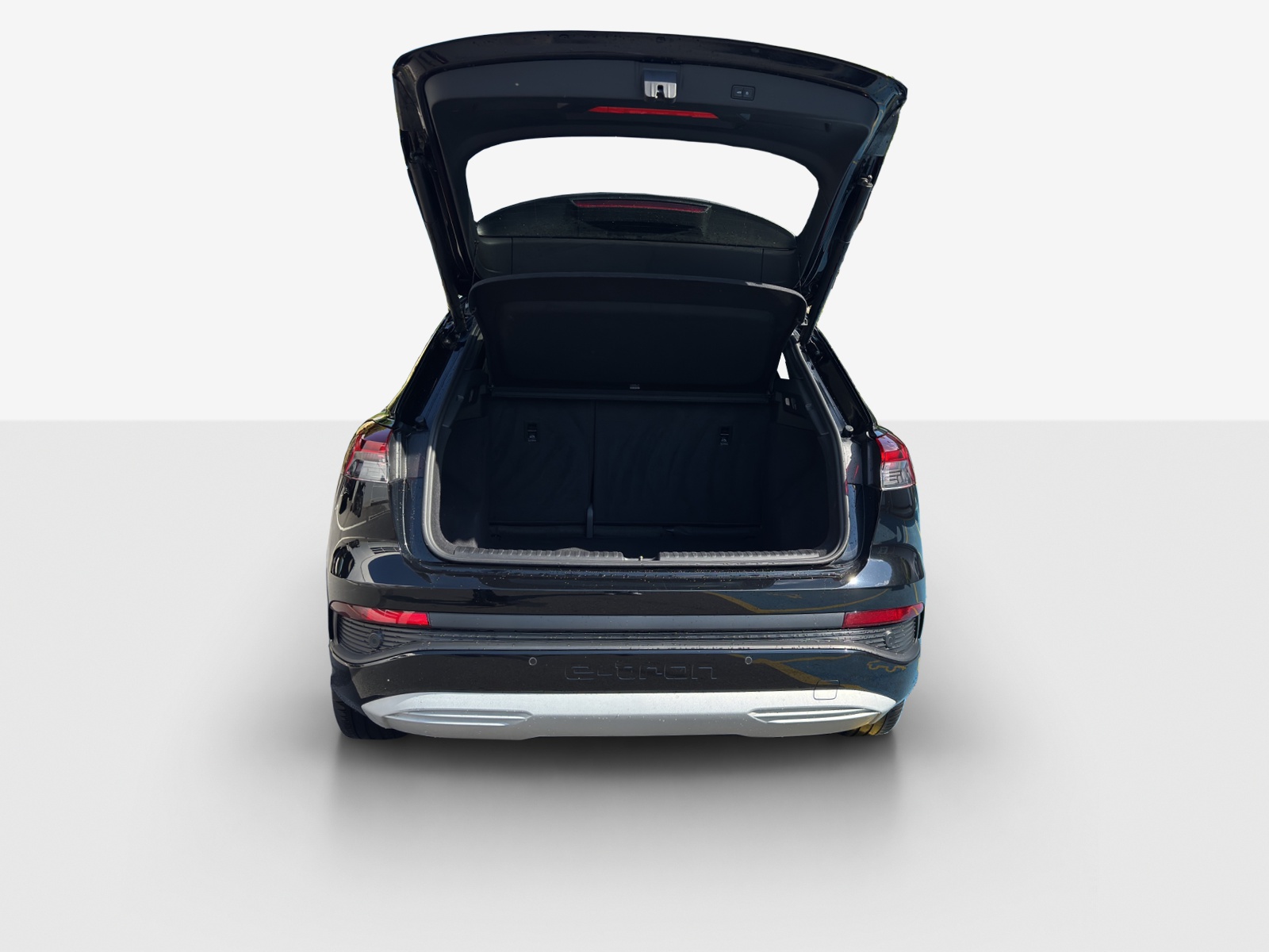 AUDI Q4 e-tron 35-image-12