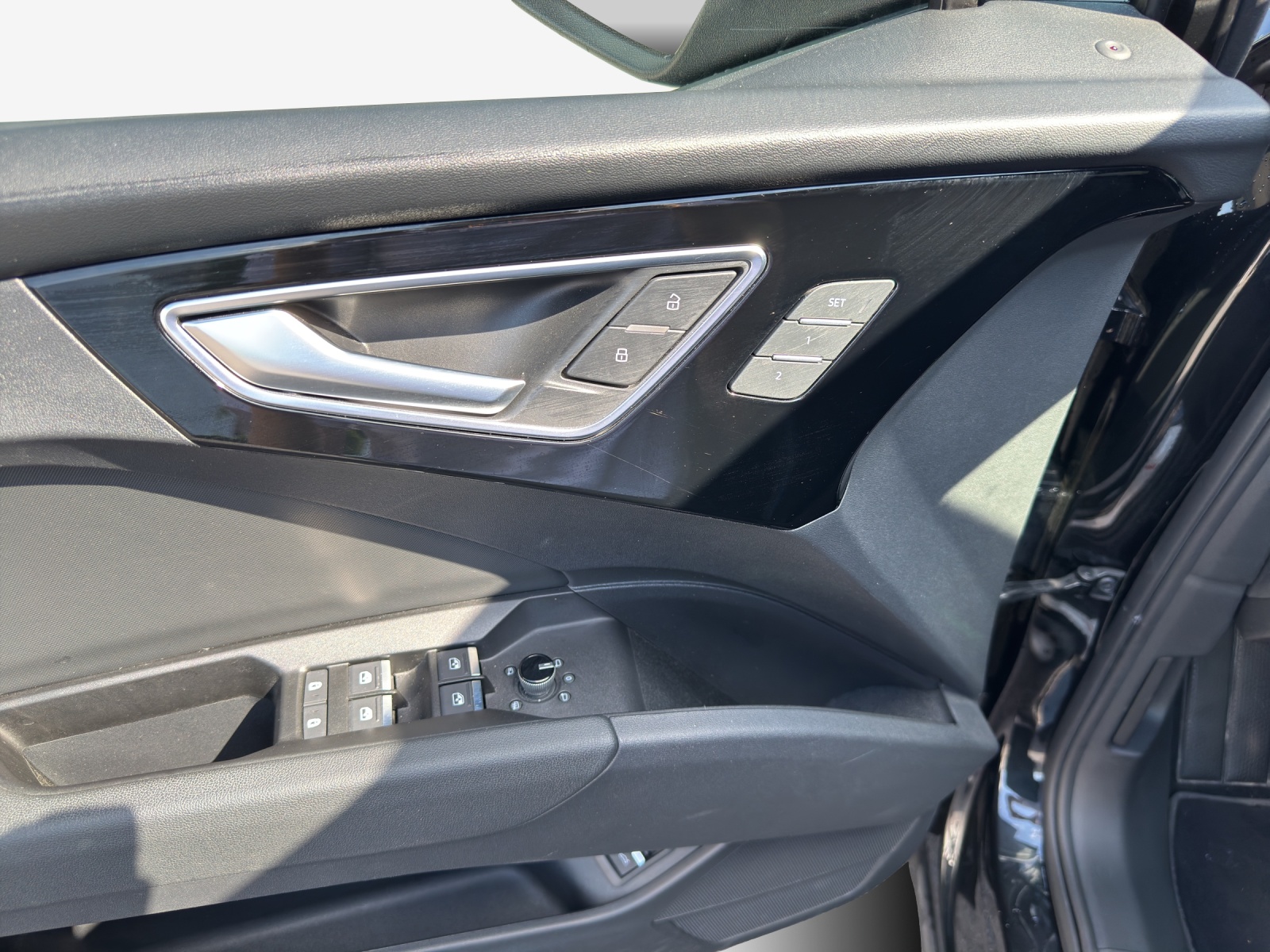 AUDI Q4 e-tron 35-image-14