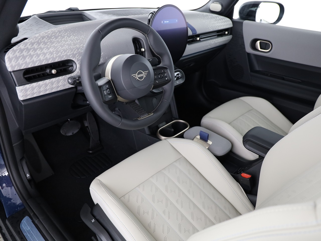 MINI Cooper C Cabriolet DKG-image-10