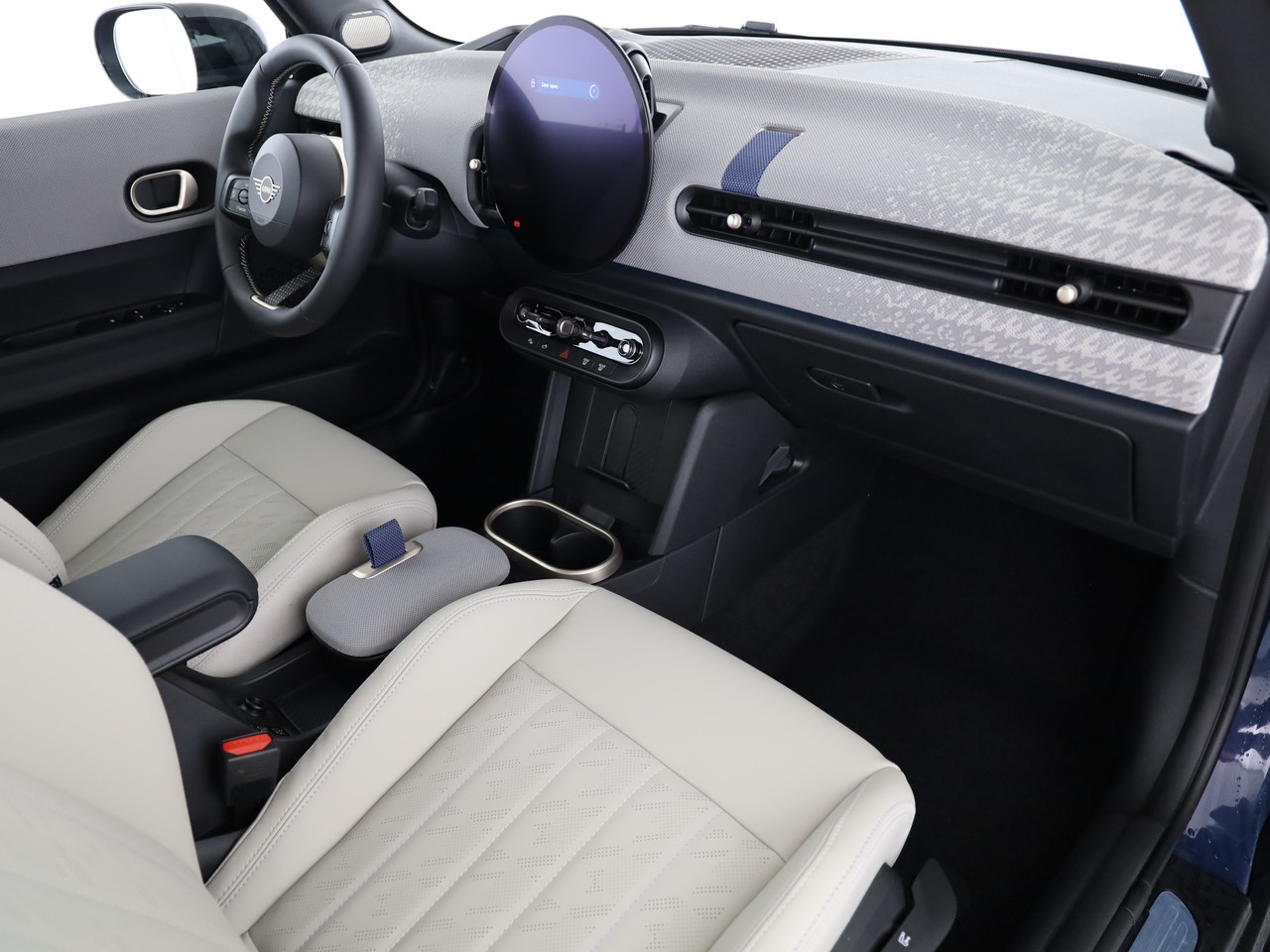 MINI Cooper C Cabriolet DKG-image-11
