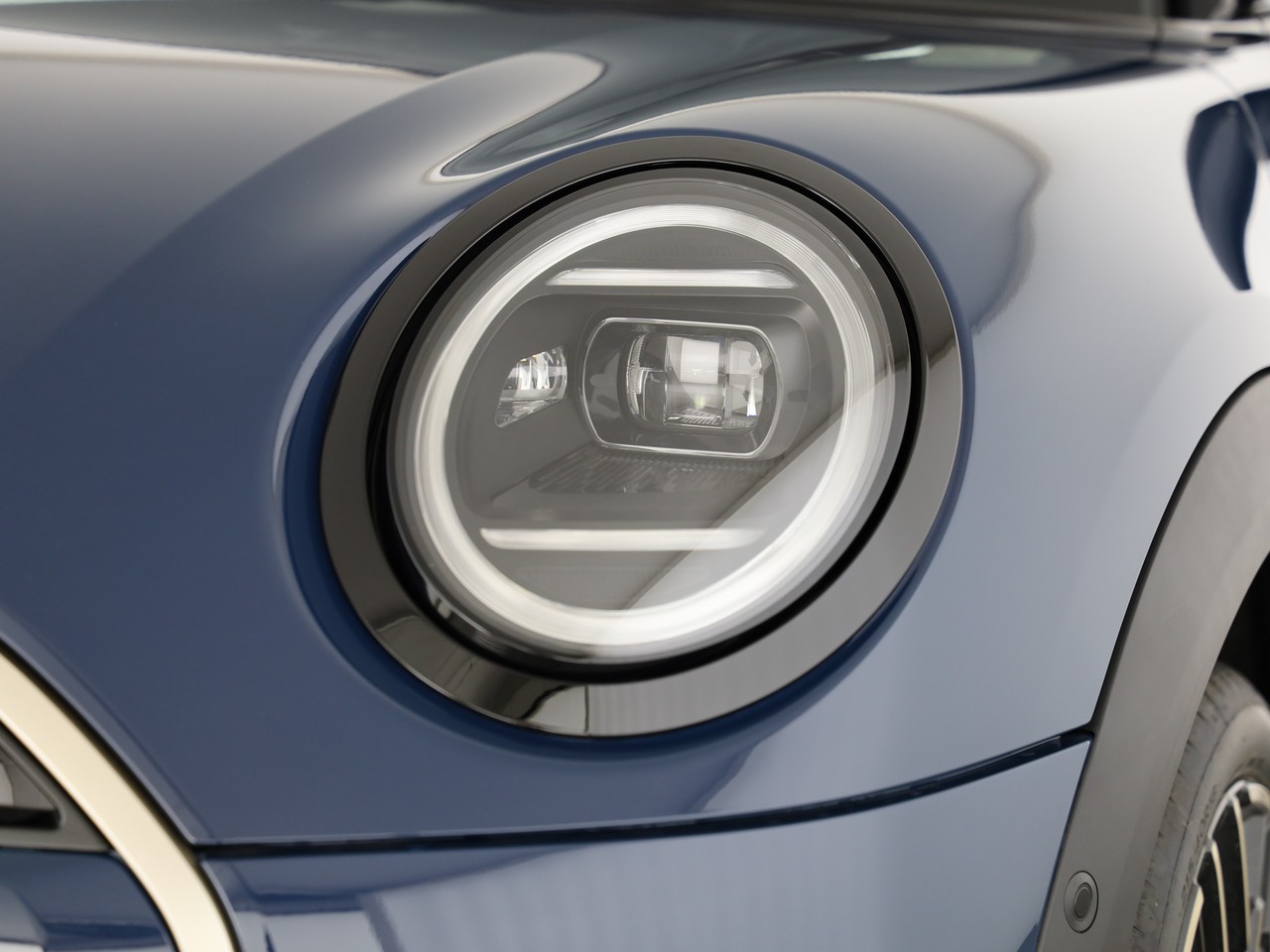 MINI Cooper C Cabriolet DKG-image-5