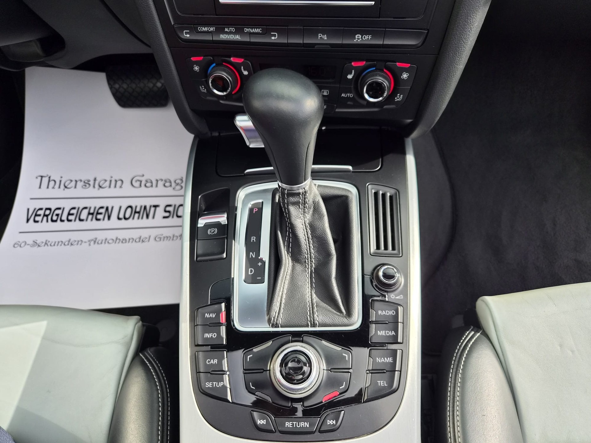 AUDI S5 Cabrio 3.0 TFSI quattro S-tronic-image-17