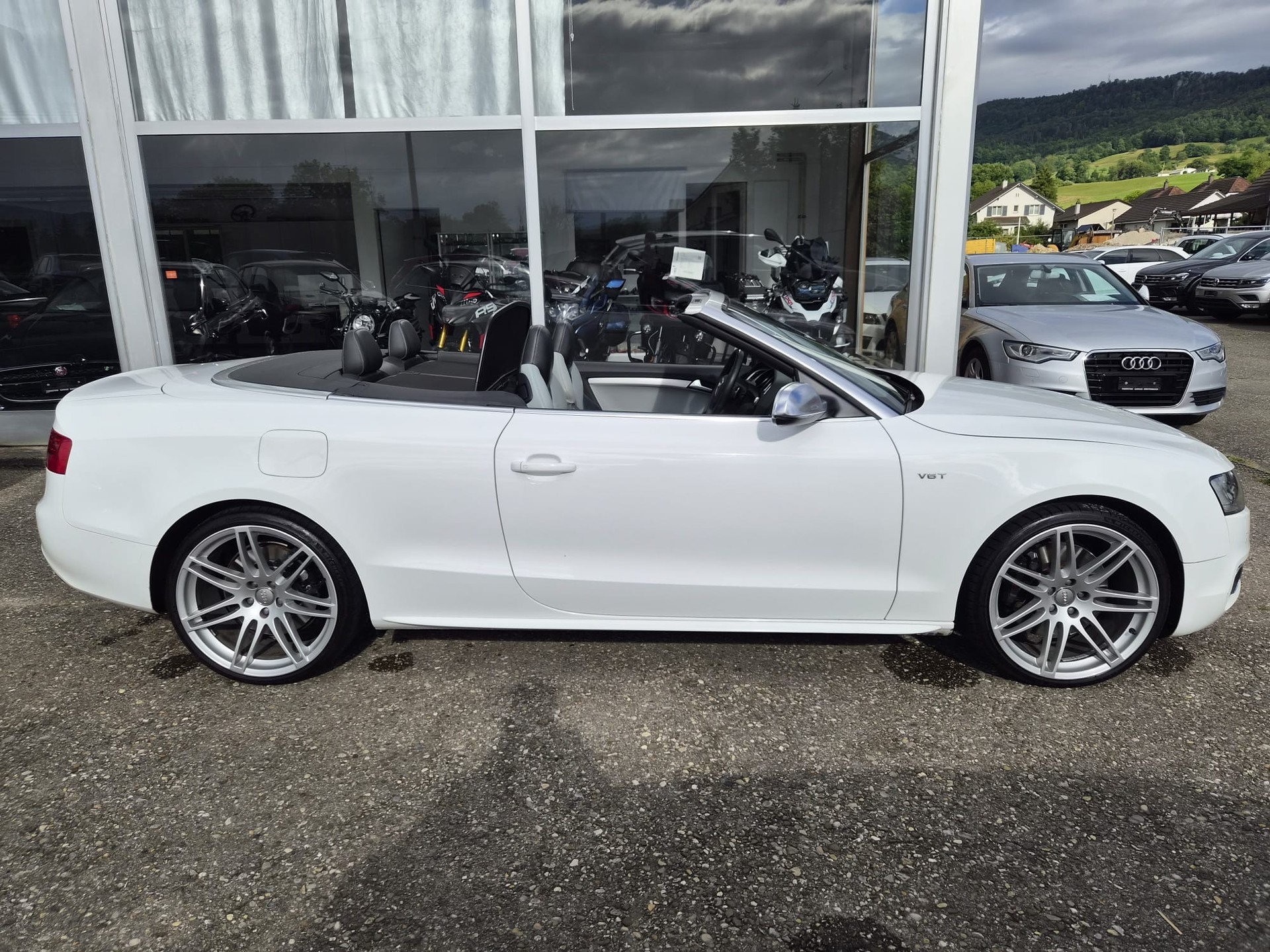 AUDI S5 Cabrio 3.0 TFSI quattro S-tronic-image-1