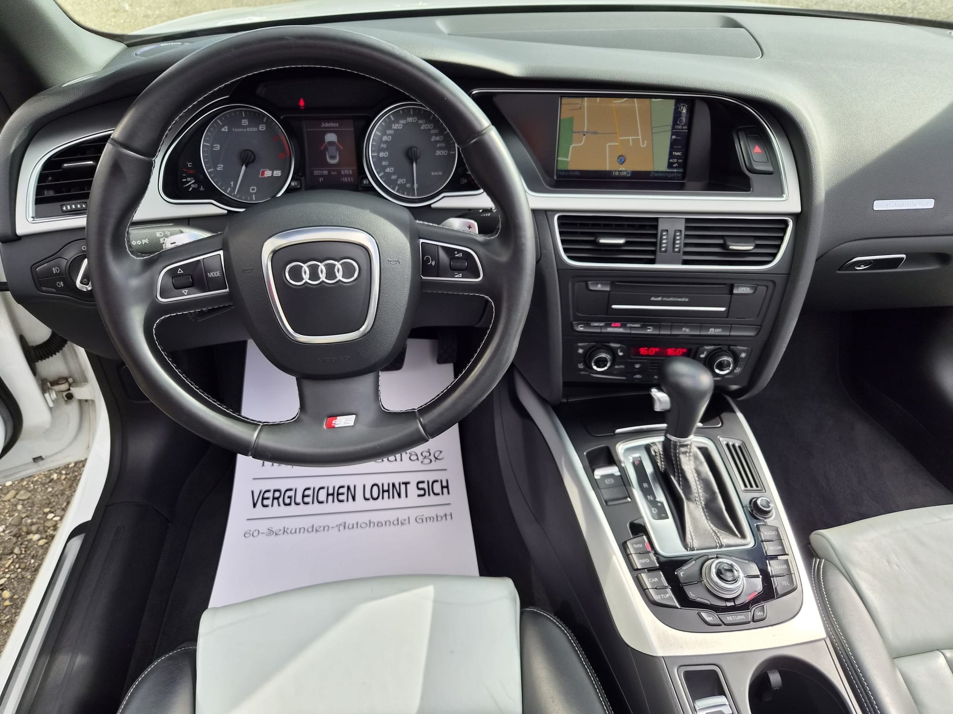 AUDI S5 Cabrio 3.0 TFSI quattro S-tronic-image-9