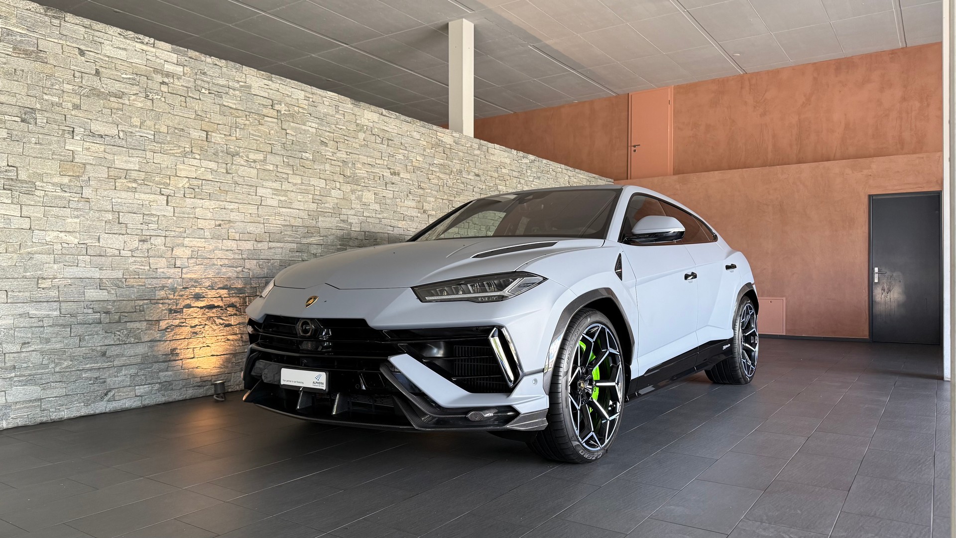 LAMBORGHINI Urus Performante-image-3