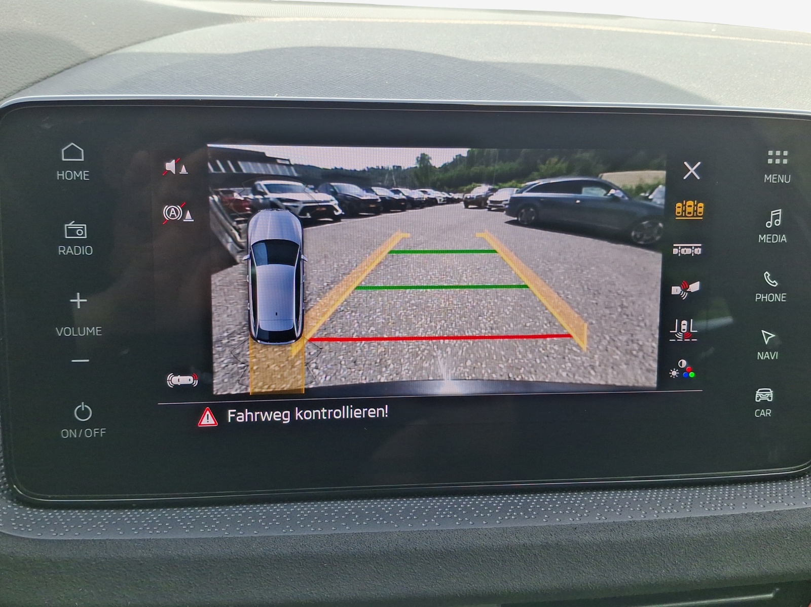 SKODA Scala 1.5 TSI Selection DSG-image-13