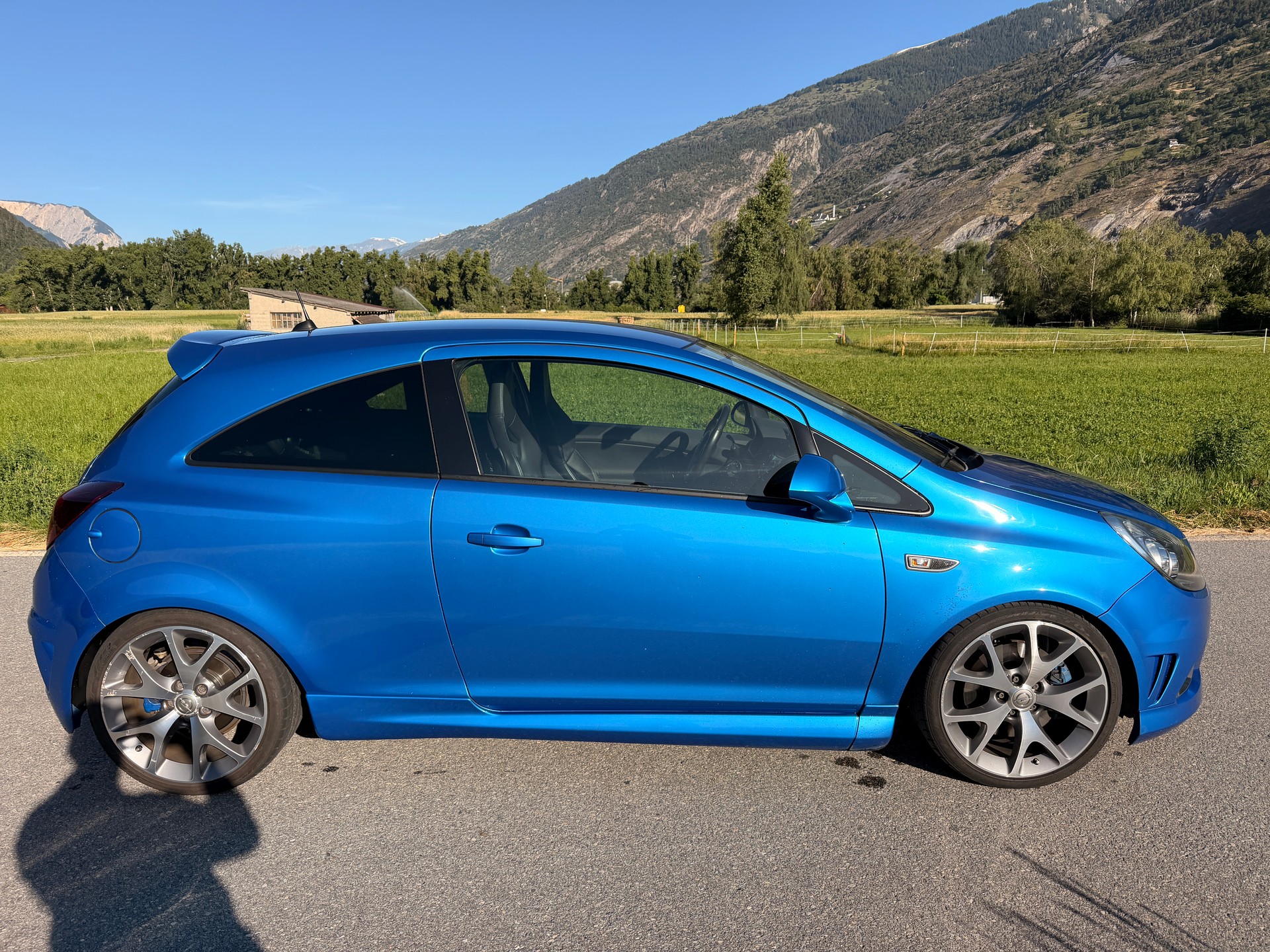 OPEL Corsa 1.6 Turbo OPC-image-1