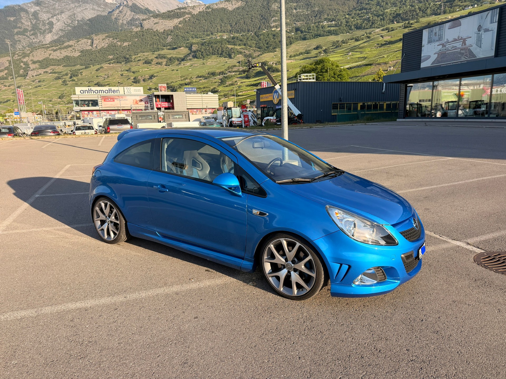 OPEL Corsa 1.6 Turbo OPC-image-8