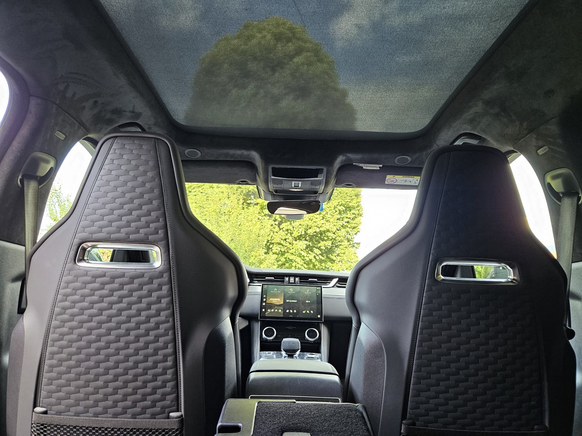 JAGUAR 5.0 V8 SVR AWD-image-2