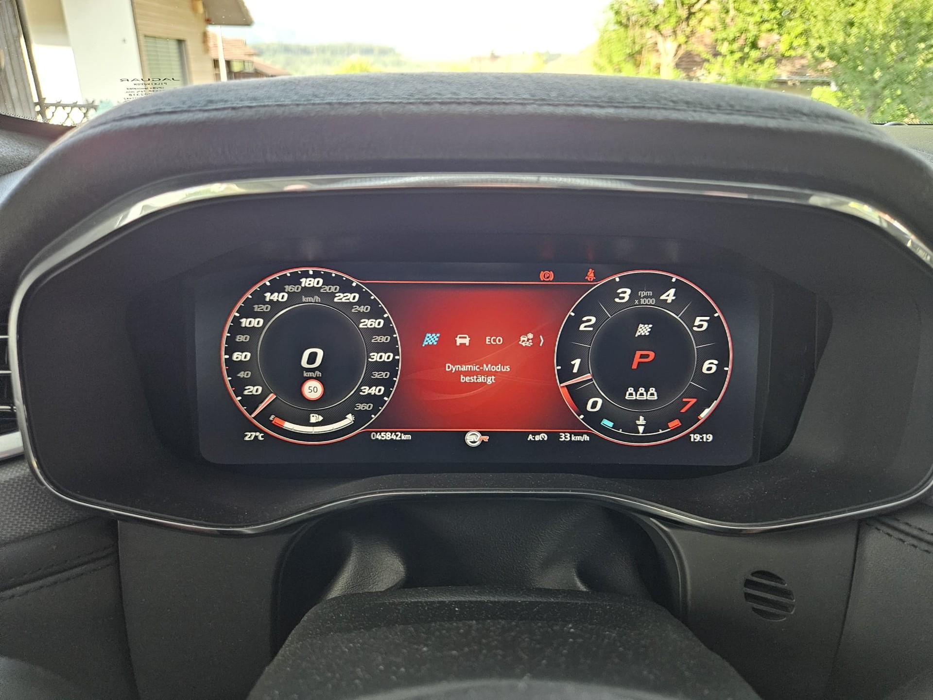 JAGUAR 5.0 V8 SVR AWD-image-7