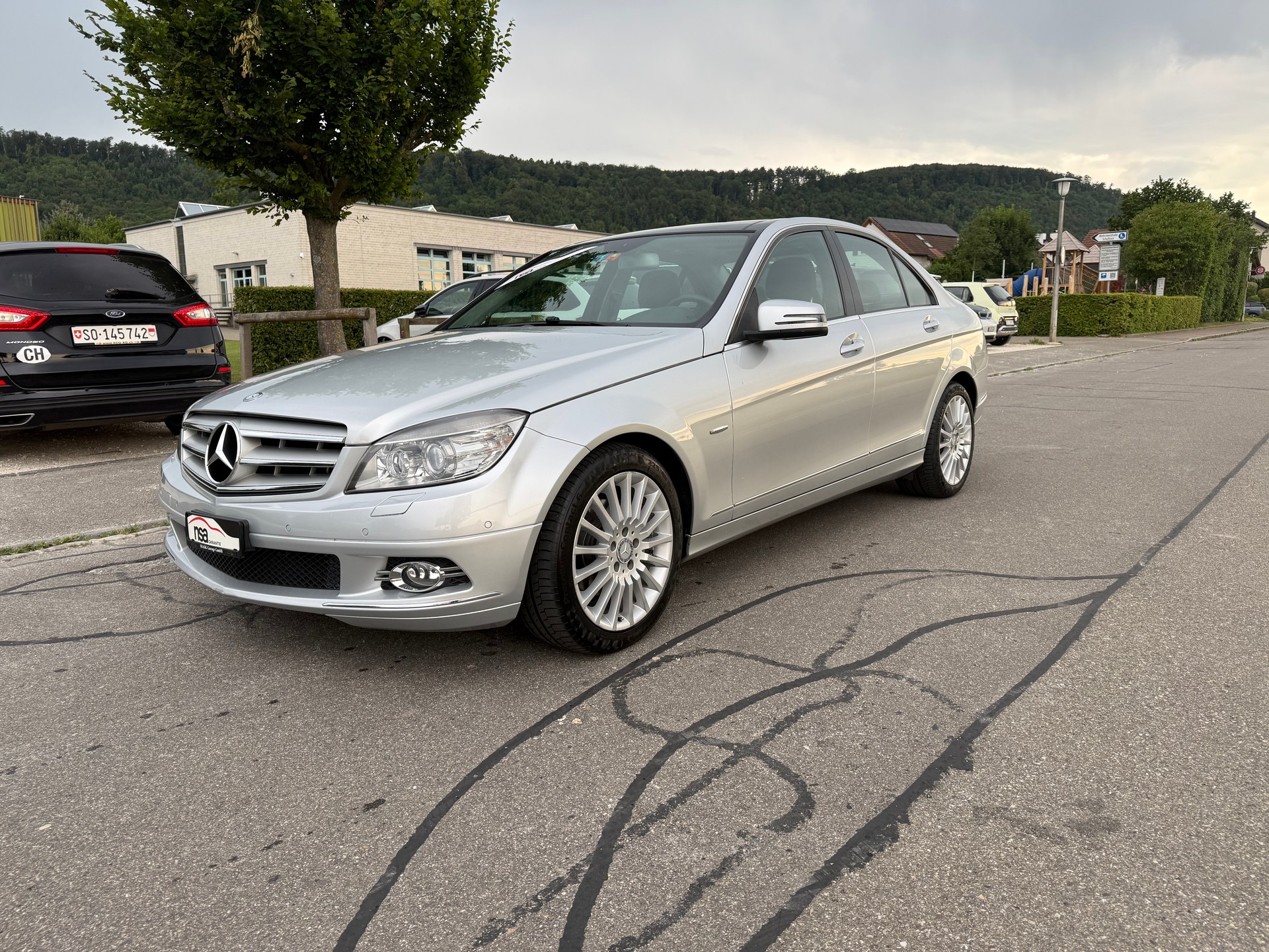 MERCEDES-BENZ 280 Avantgarde 7G-Tronic-image-2