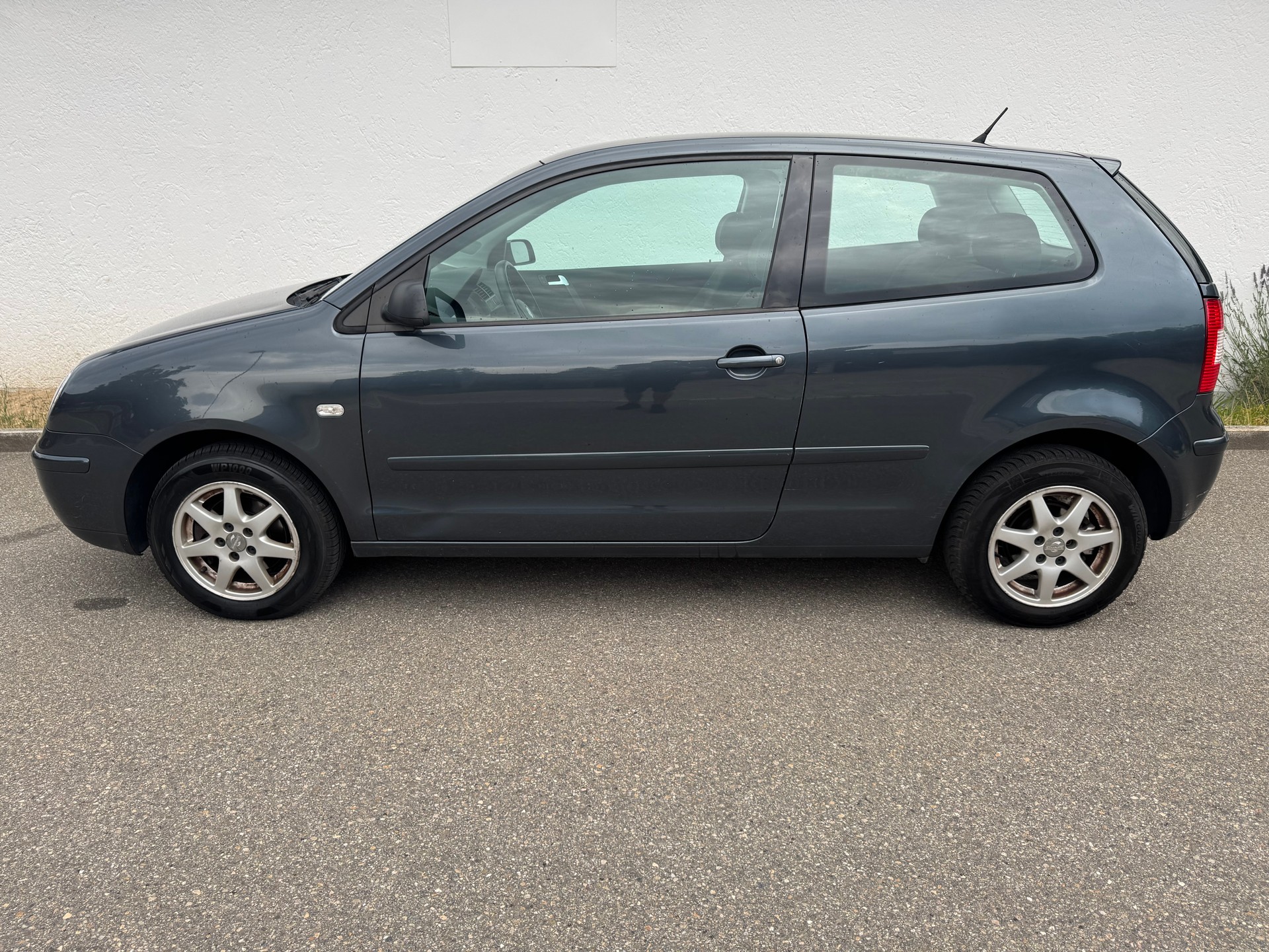 VW Polo 1.4 16V Comfortline-image-1