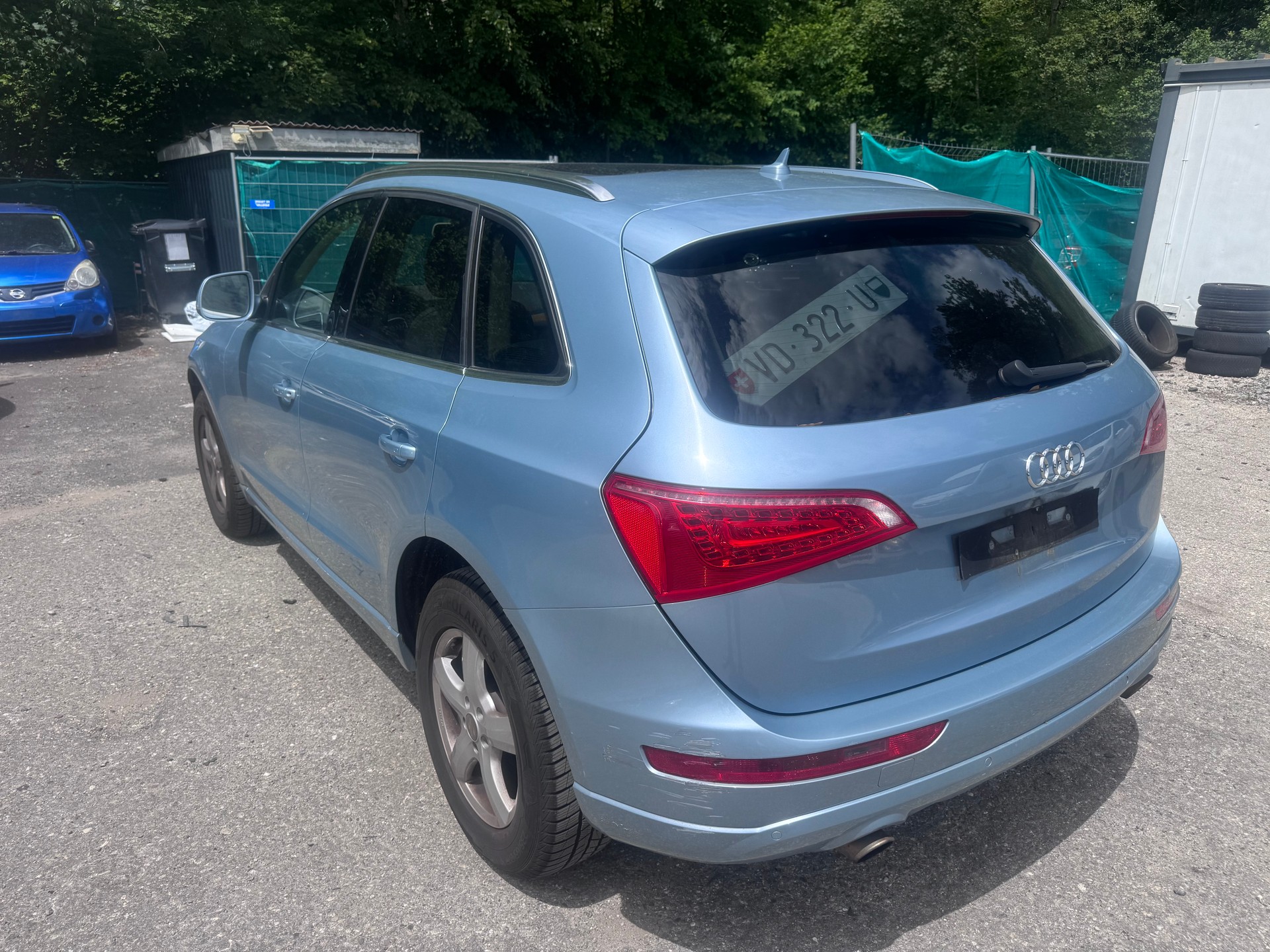 AUDI Q5 3.2 FSI quattro S-tronic-image-2