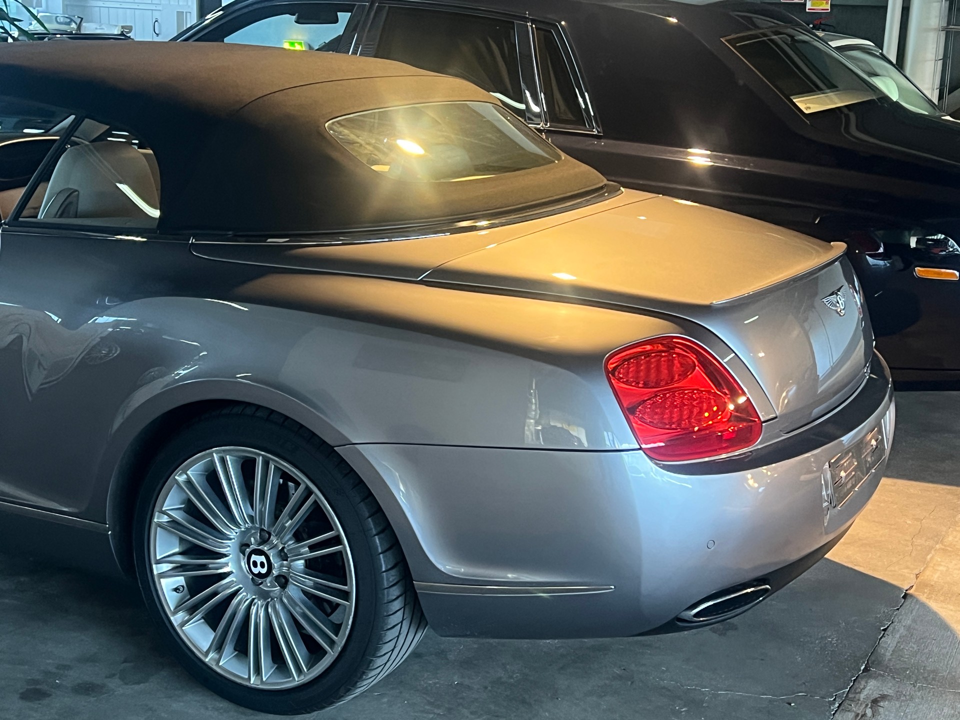 BENTLEY Continental GTC Speed 6.0 Edition Great Britain-image-12