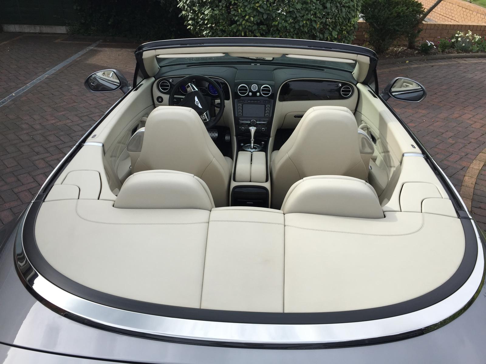 BENTLEY Continental GTC Speed 6.0 Great Britain Edition-image-8