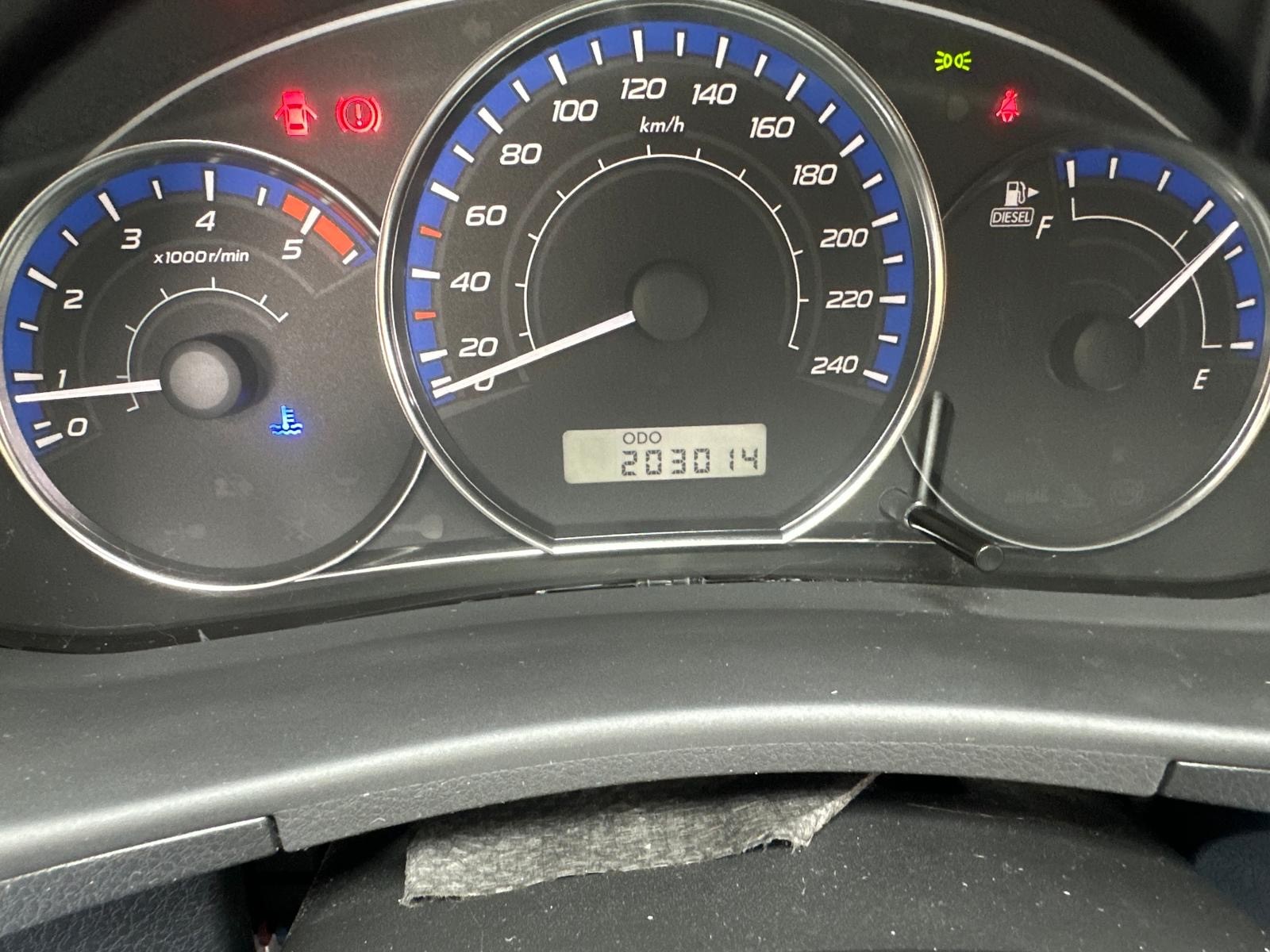 SUBARU Impreza 2.0D Swiss-image-11