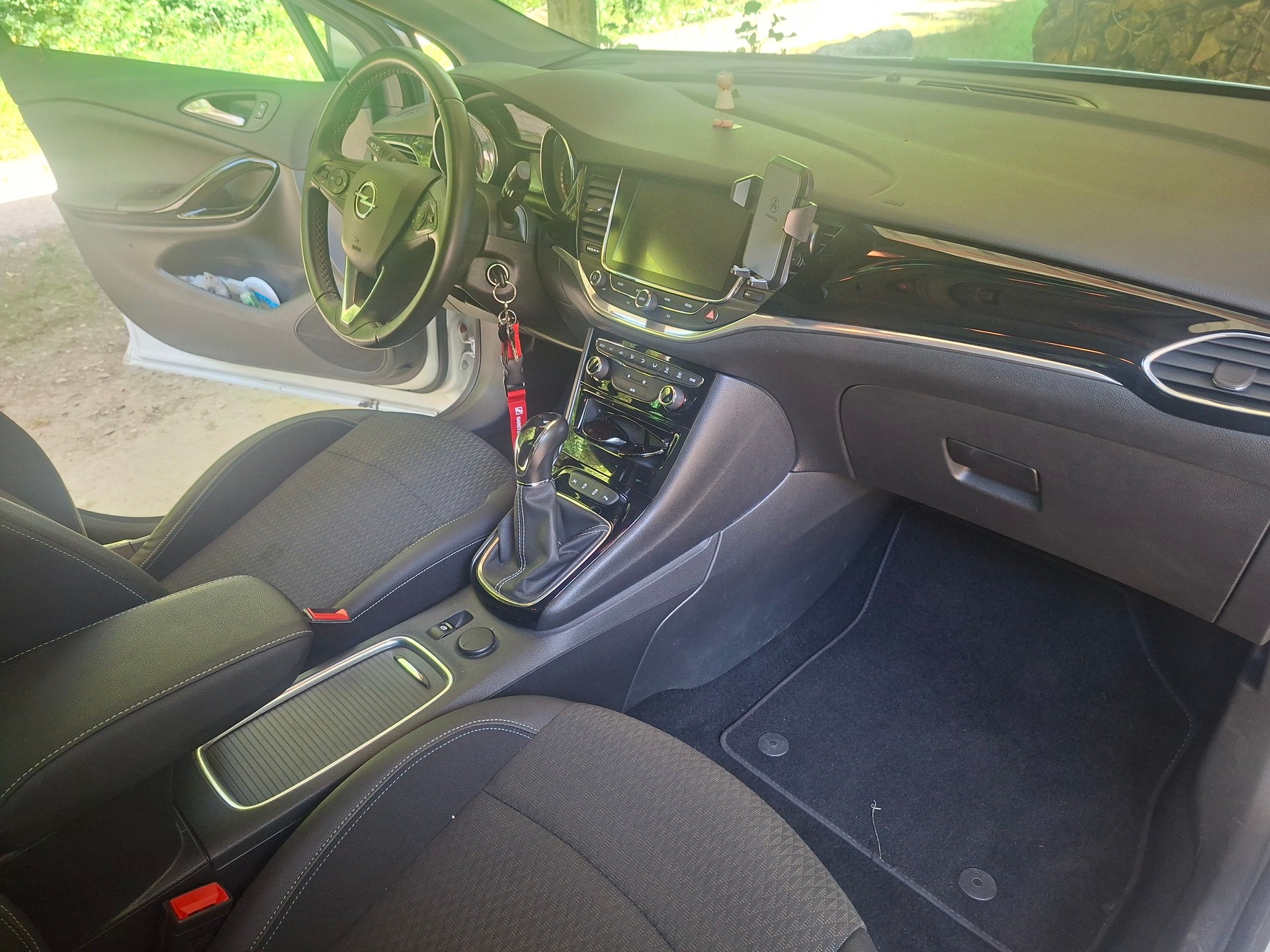 OPEL 5 Sport S Tourer-image-1